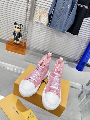 Louis Vuitton Lv Squad Sneaker Boot in Rose Clair Pink - Women Shoes 1A9S12