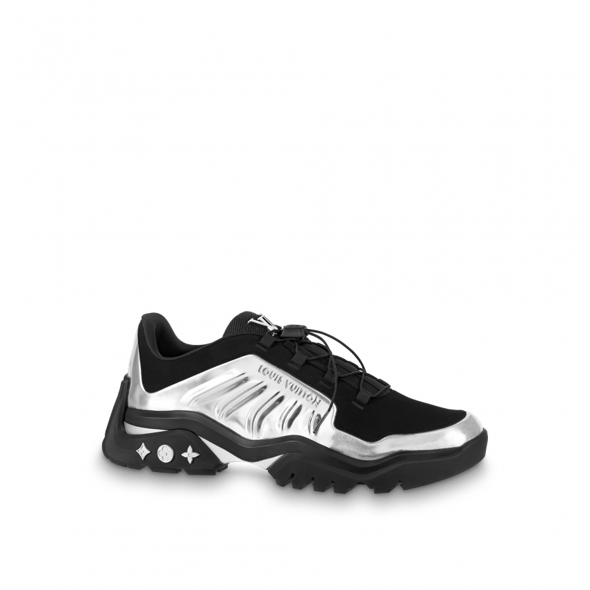 Louis Vuitton Millenium Sneaker Men in Silver - Shoes 1A99U6