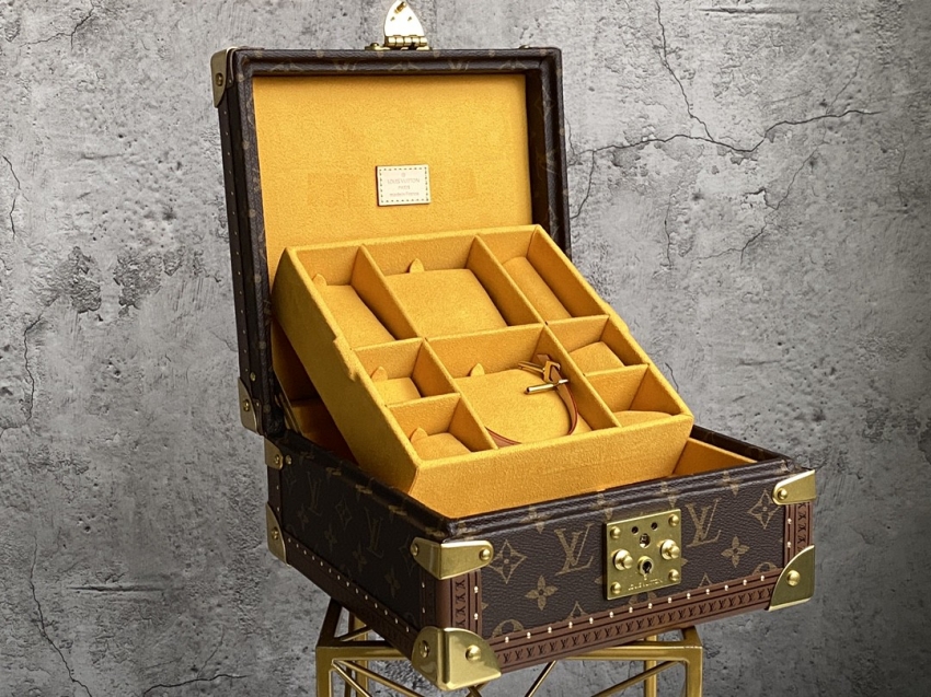 Louis Vuitton Jewelry Box Monogram Canvas in Yellow - Travel M20040