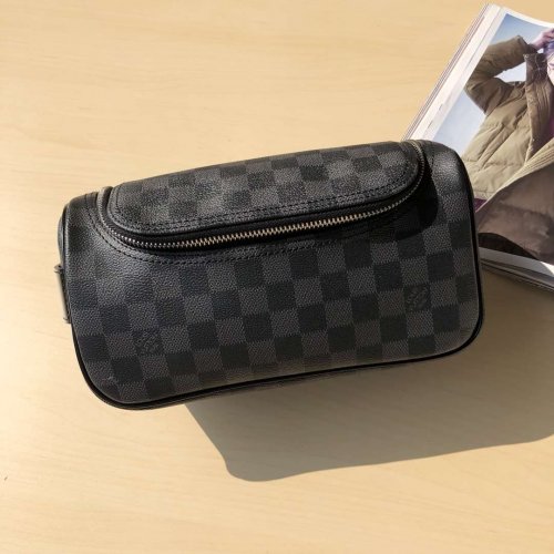 Louis Vuitton Damier Graphite Canvas Toiletry Pouch N47625