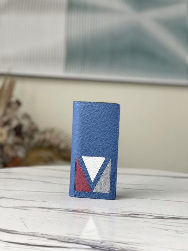 Louis Vuitton Brazza Wallet Taiga Leather in Blue - Men - Small Leather Goods M30791