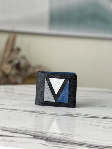 Louis Vuitton Multiple Wallet Taiga Leather in Black - Men - Small Leather Goods M30799