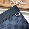 Louis Vuitton Damier Graphite Men Discovery Pochette PM N44323