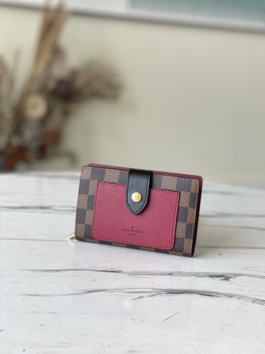 Louis Vuitton Juliette Wallet Damier Ebene Canvas in Purple - Women - Small Leather Goods M69433PU Louis Vuitton Juliette Wallet Damier Ebene Canvas in Purple - Women - Small Leather Goods M69433PU
