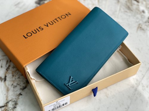 Louis Vuitton Brazza Wallet LV AEROGRAM in Blue - Men - Small Leather Goods M81153