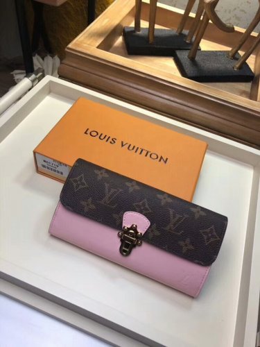 Louis Vuitton Patent Calf Leather Cherrywood Wallet M61719 Rose Ballerine Louis Vuitton Patent Calf Leather Cherrywood Wallet M61719 Rose Ballerine