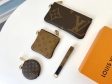 Louis Vuitton Monogram Giant canvas Trio Pouch M68756