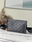Louis Vuitton Gaston Wearable Wallet G65 in Black - Men - Small Leather Goods M81115