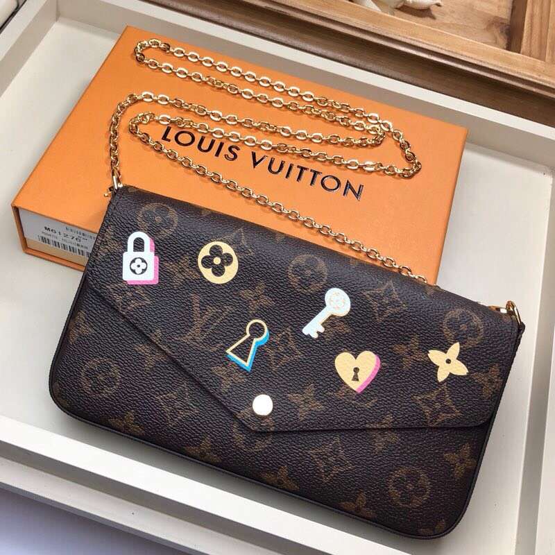 Louis Vuitton Monogram Canvas Love Lock Pochette Felicie M63999