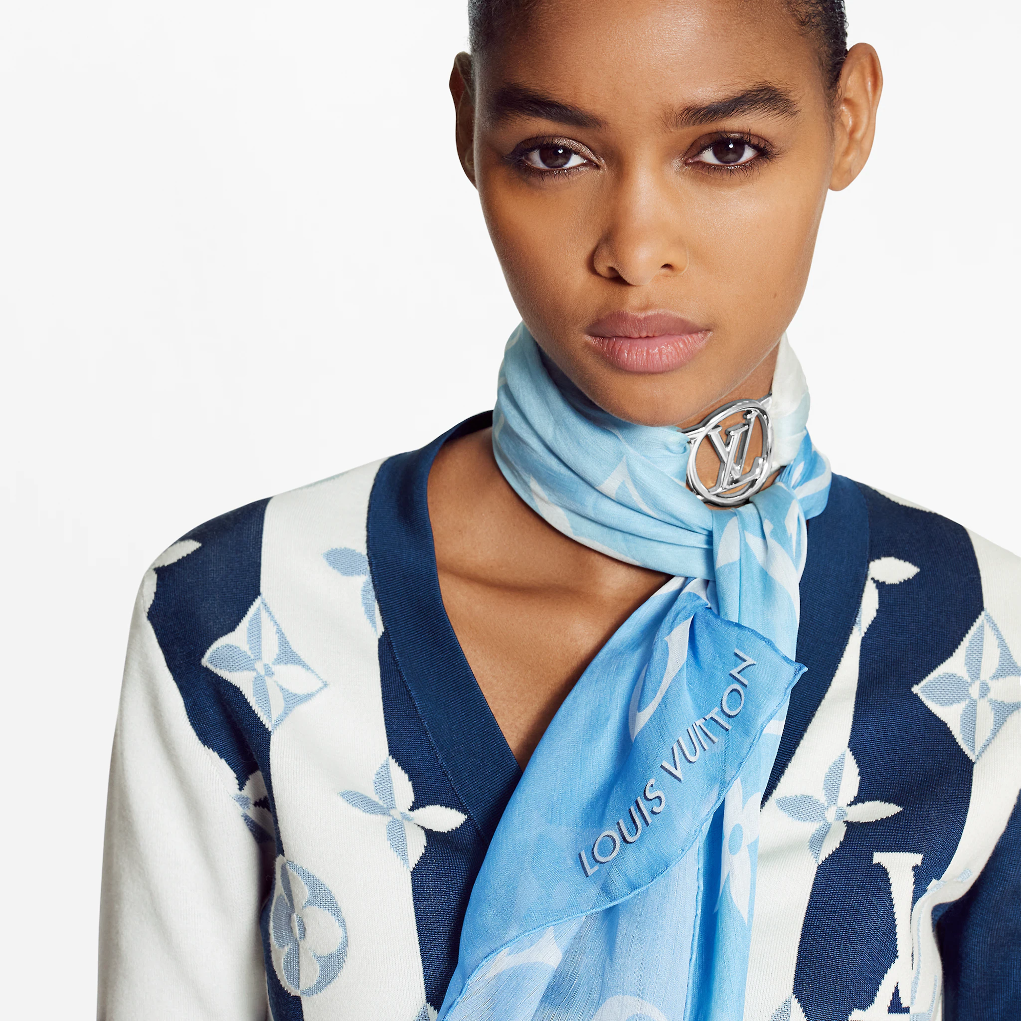 Louis Vuitton Monogram Gradient LV Envy Bandeau in Blue - Accessories M76781