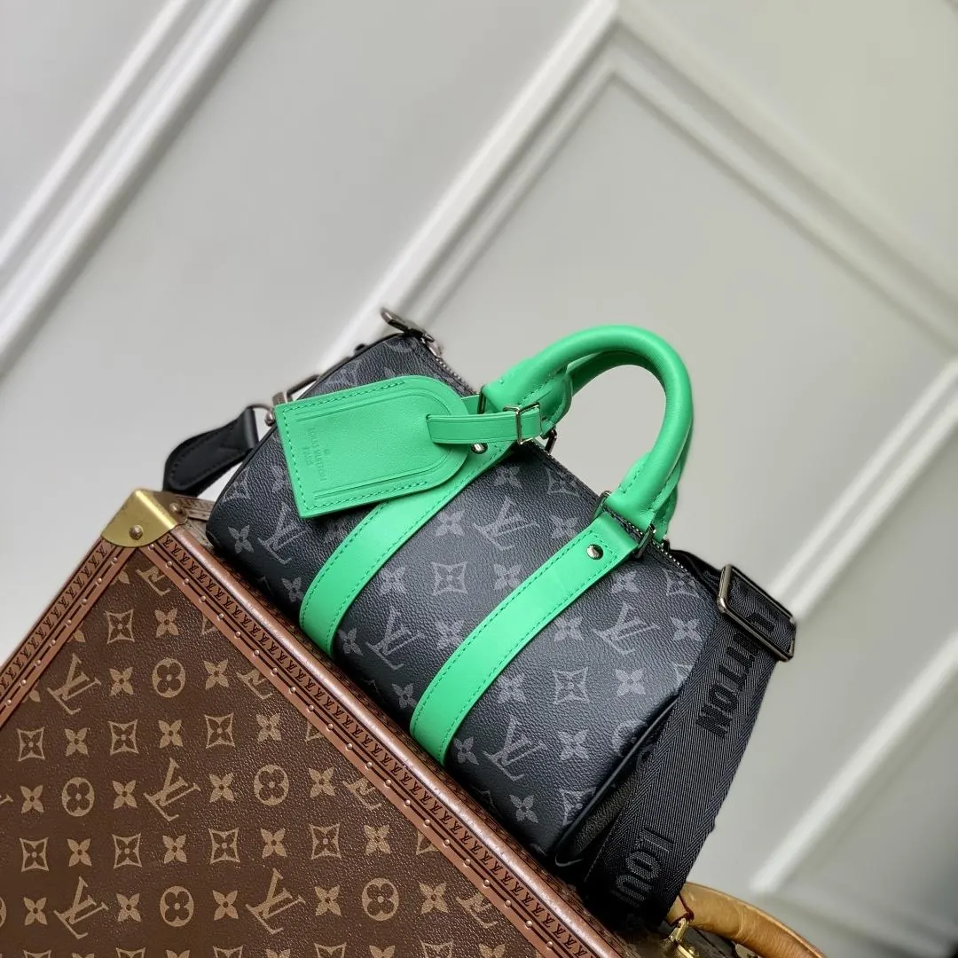 Louis Vuitton Keepall Bandoulière 25 Coated canvas - Bags and Wallets - Men's Bags M25885 Green