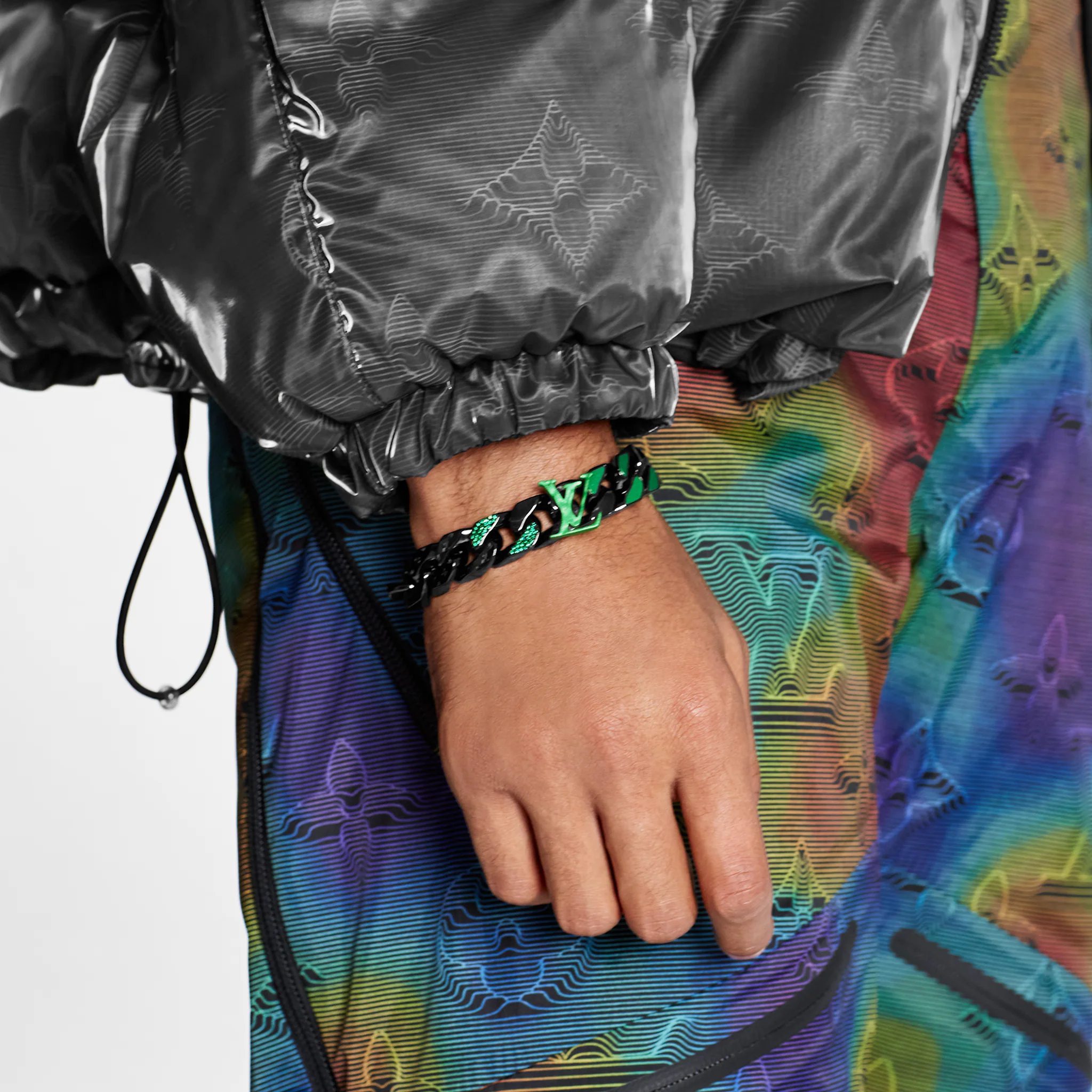 Louis Vuitton Louis Vuitton 2054 Chain Links Bracelet Men in Green - Accessories MP2854