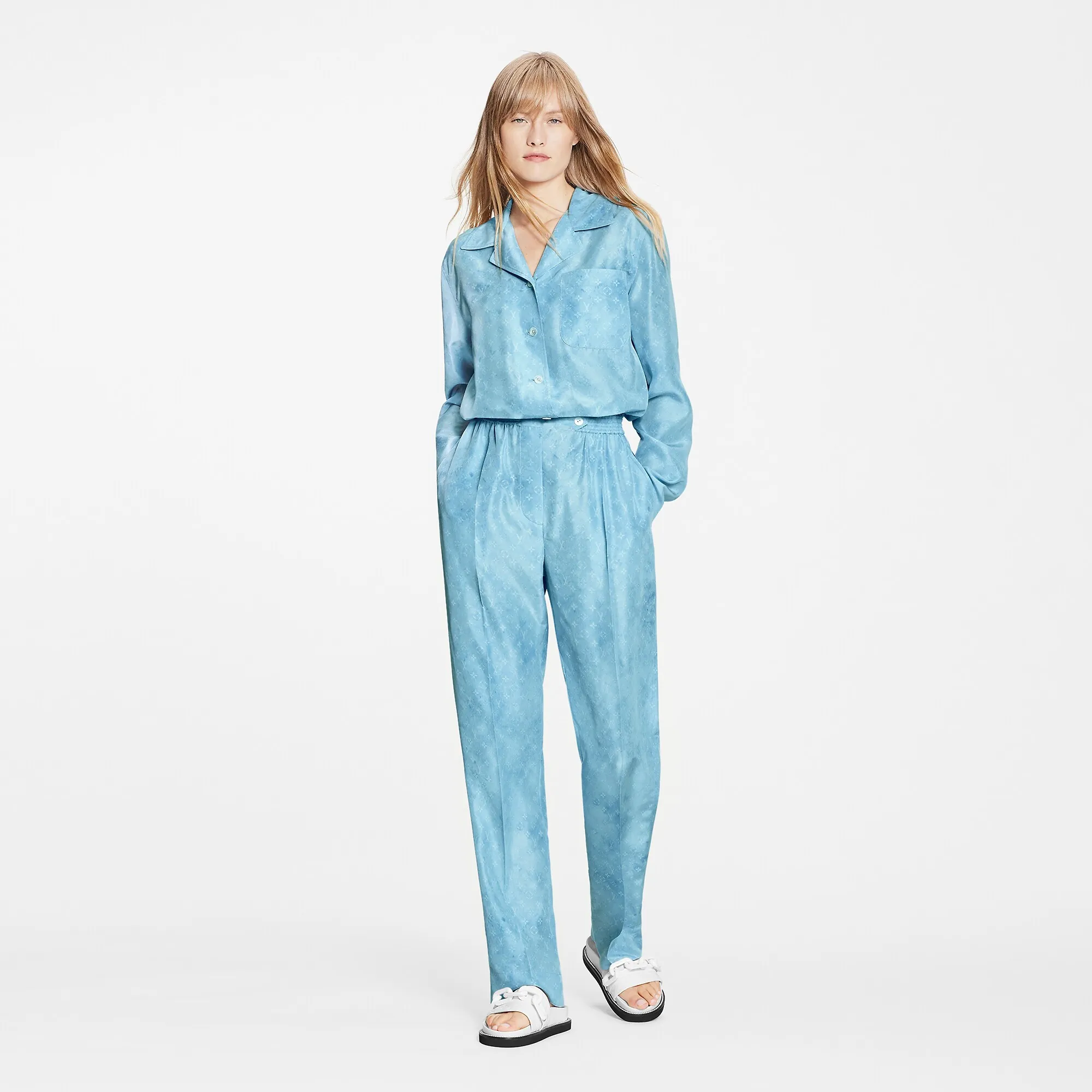 Louis Vuitton Monogram Cloud Pajama Jumpsuit - Women - Ready-to-Wear 1A9L3N