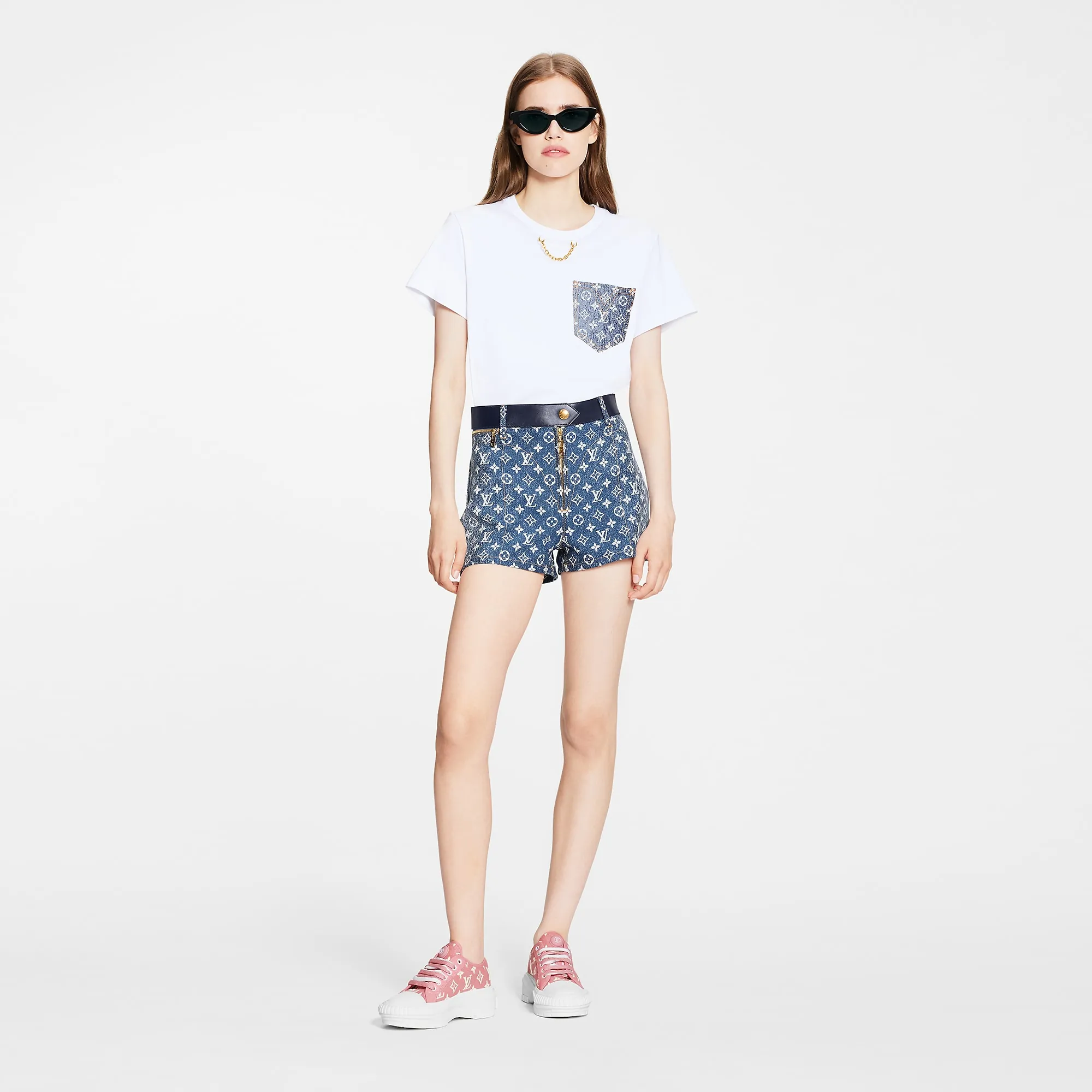 Louis Vuitton Monogram Pocket T-Shirt - Women - Ready-to-Wear 1A9OF2