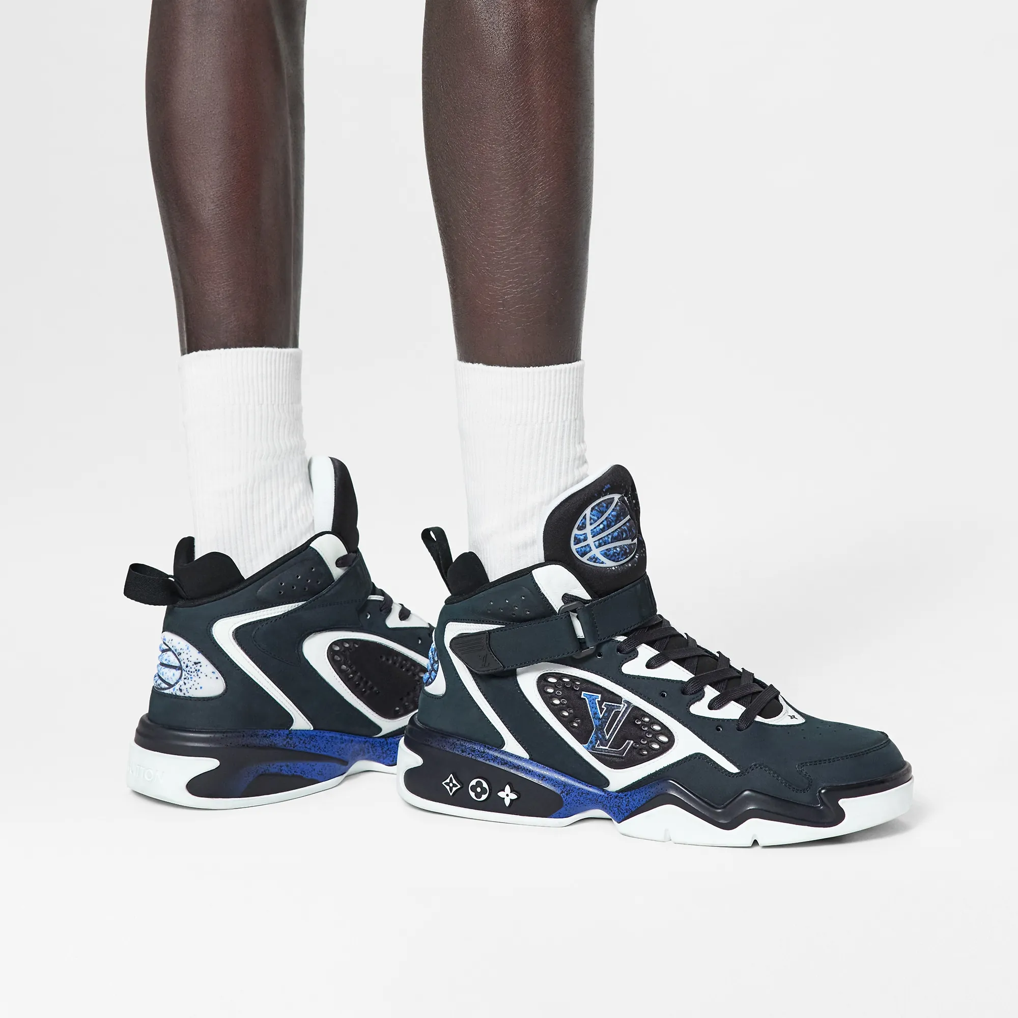 Louis Vuitton LV Trainer 2 Sneaker - Men - Shoes 1AAHC6 Black