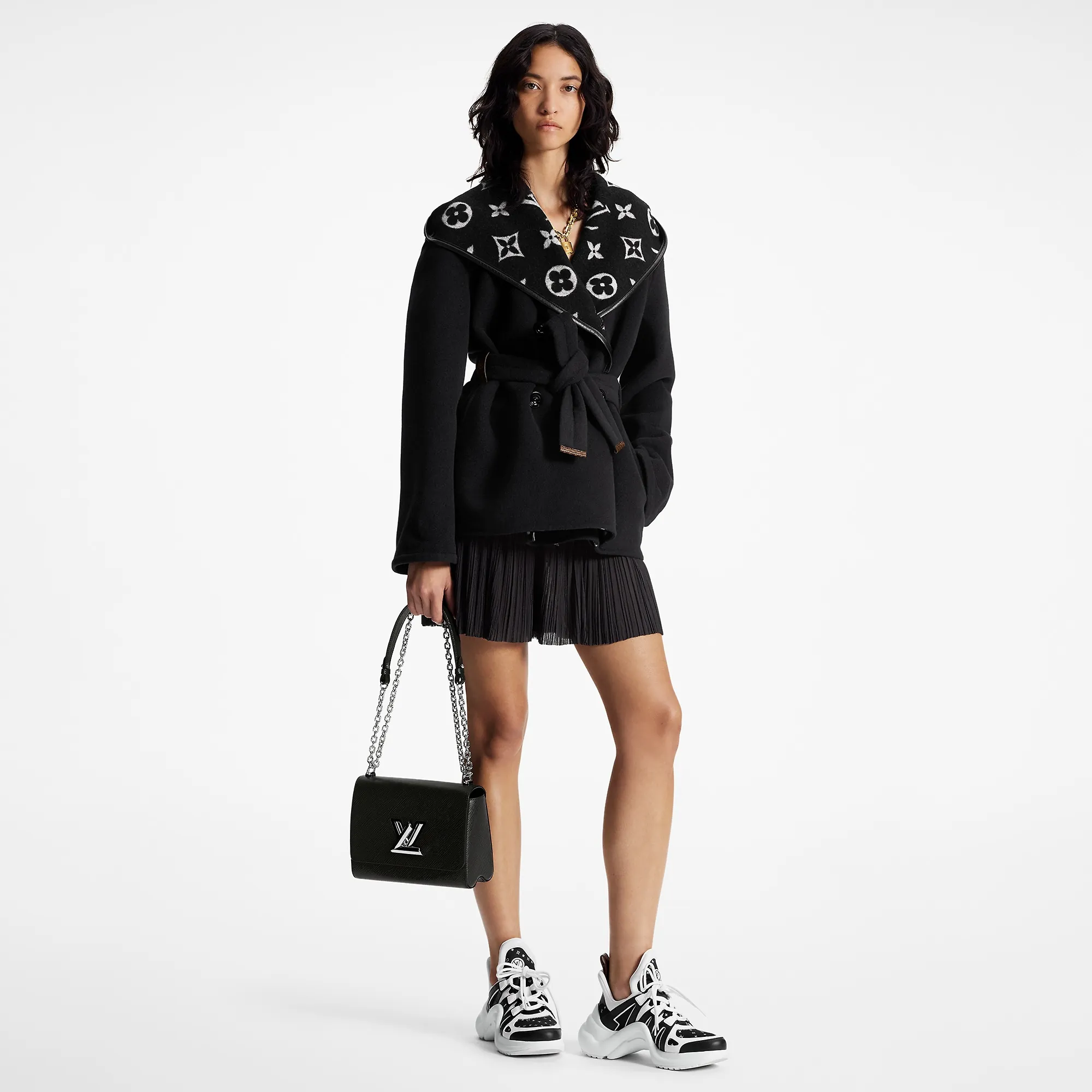 Louis Vuitton Signature Short Hooded Wrap Coat - Women - Ready-to-Wear 1ABC2T