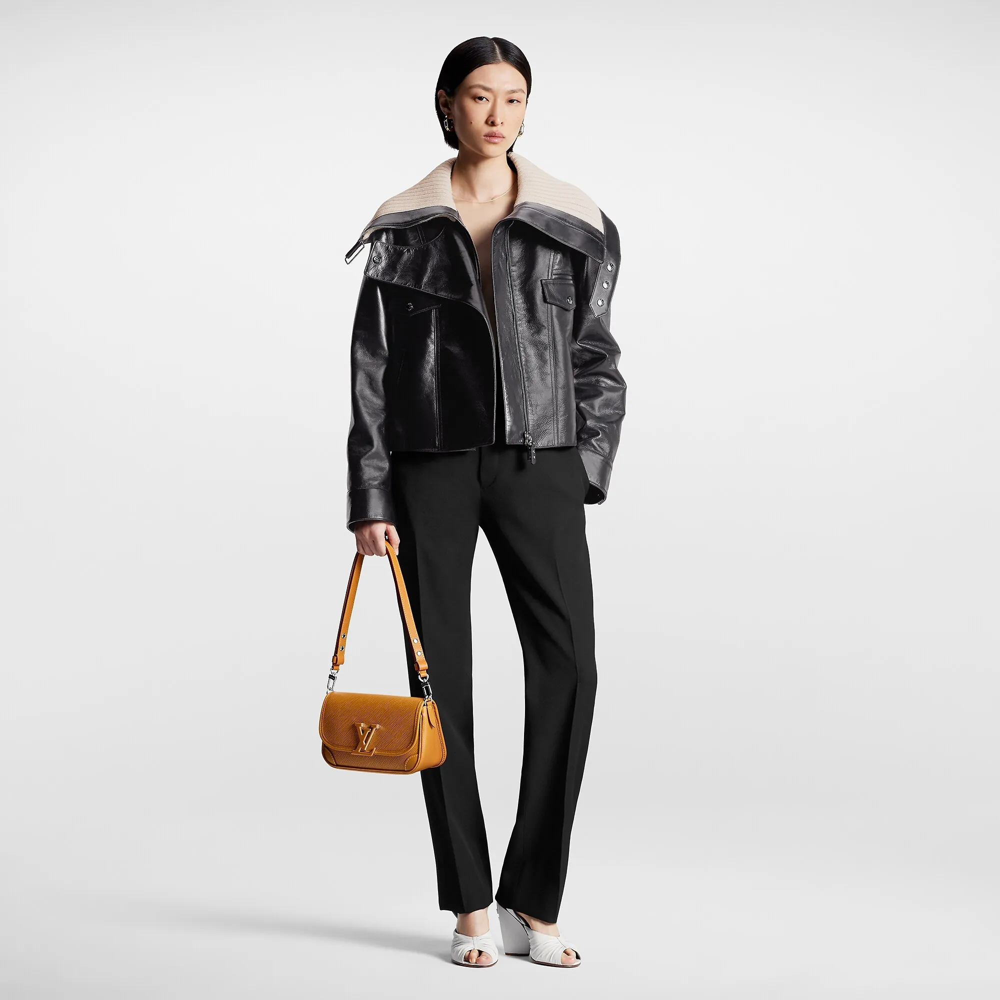 Louis Vuitton Ribbed Back Biker Jacket - Women - Ready-to-Wear 1AC2LC