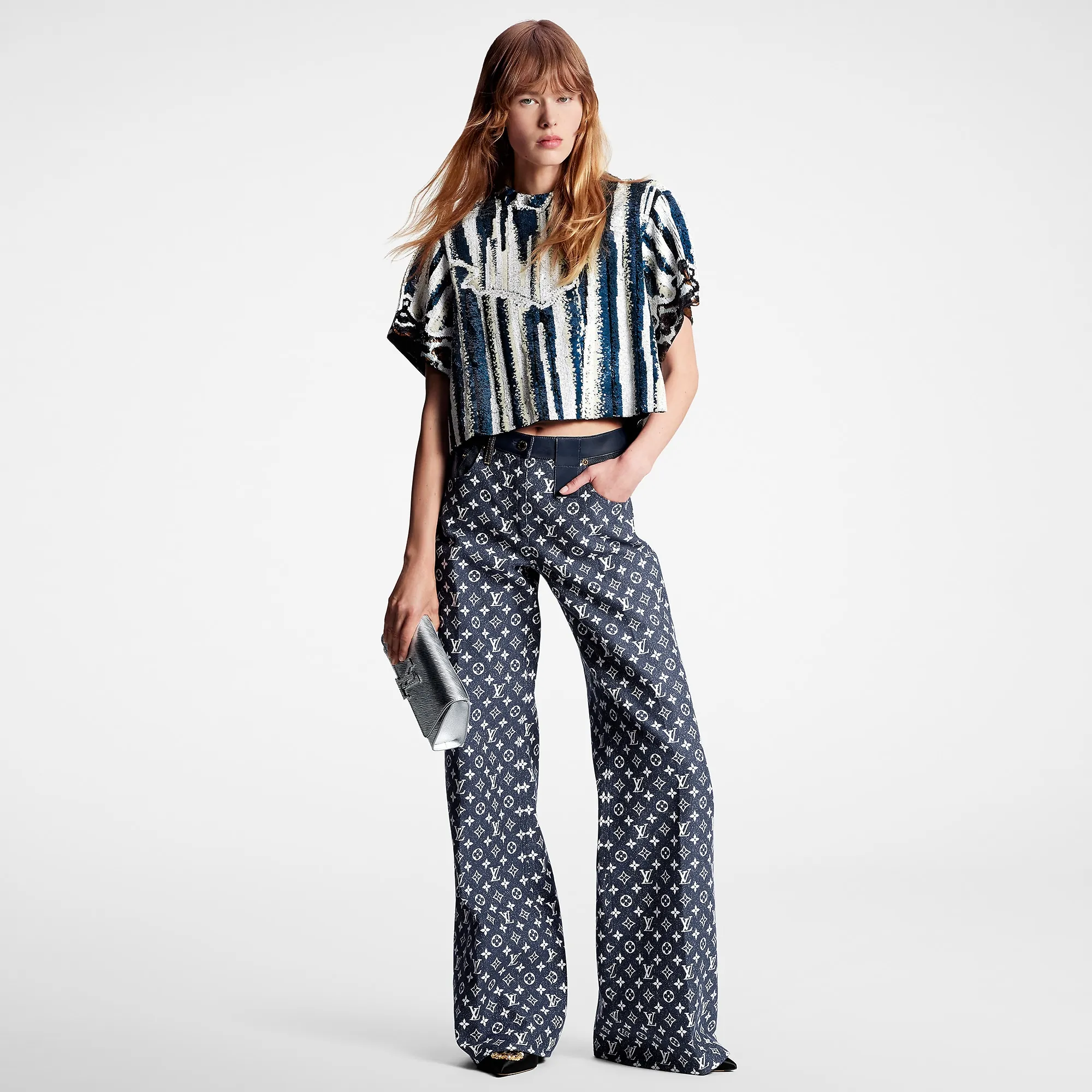 Louis Vuitton Animal Sequin Crop Top - Women - Ready-to-Wear 1AC2WB