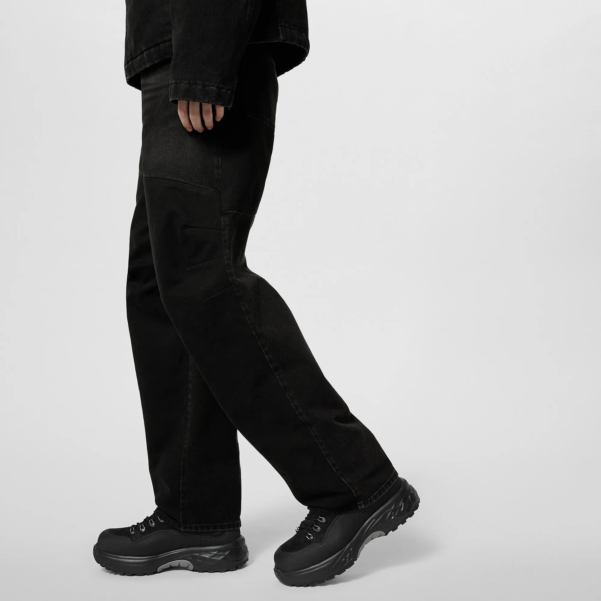 Louis Vuitton LV Discovery Ankle Boot - Men - Shoes 1ACFCH Black