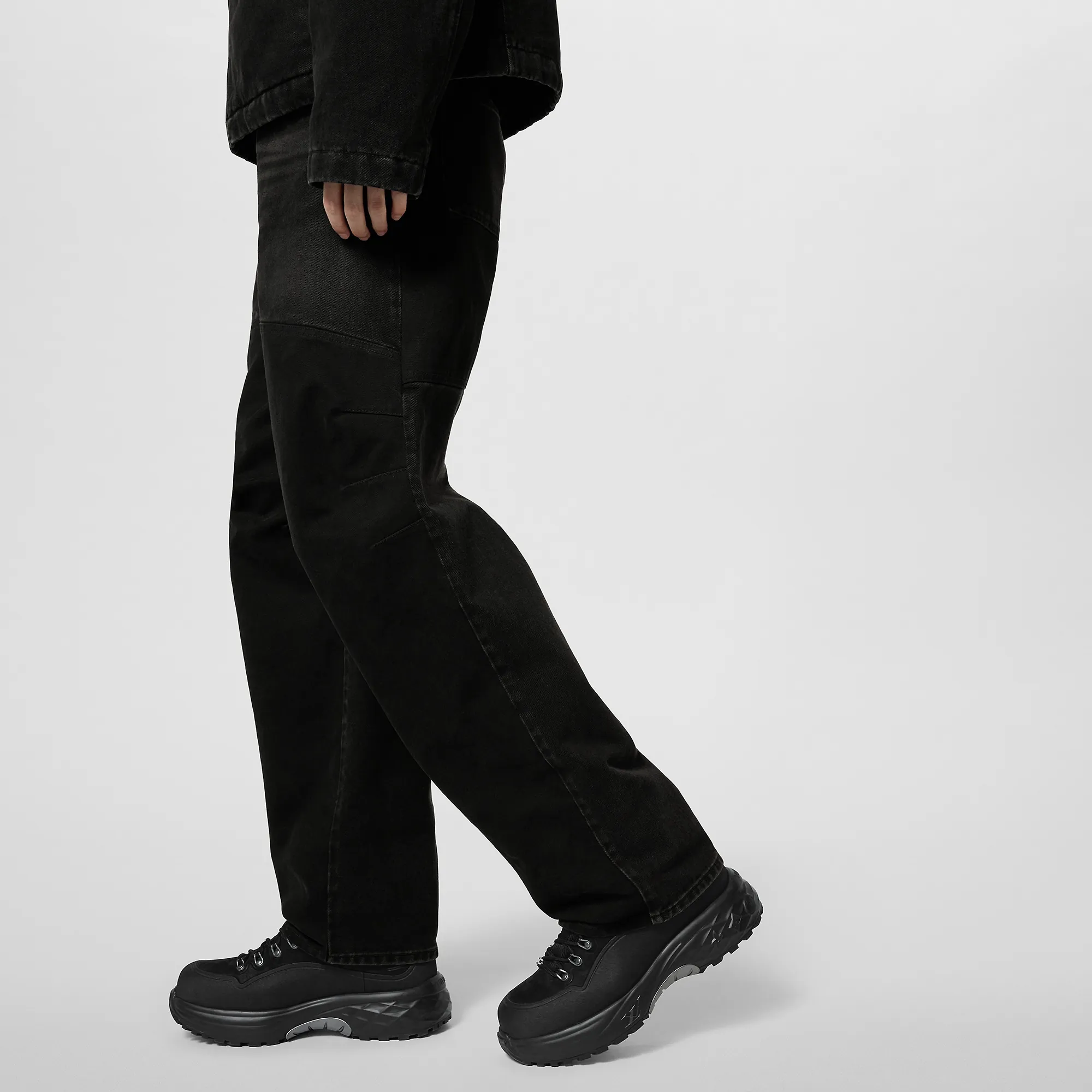 Louis Vuitton LV Discovery Ankle Boot - Men - Shoes 1ACFCJ Black