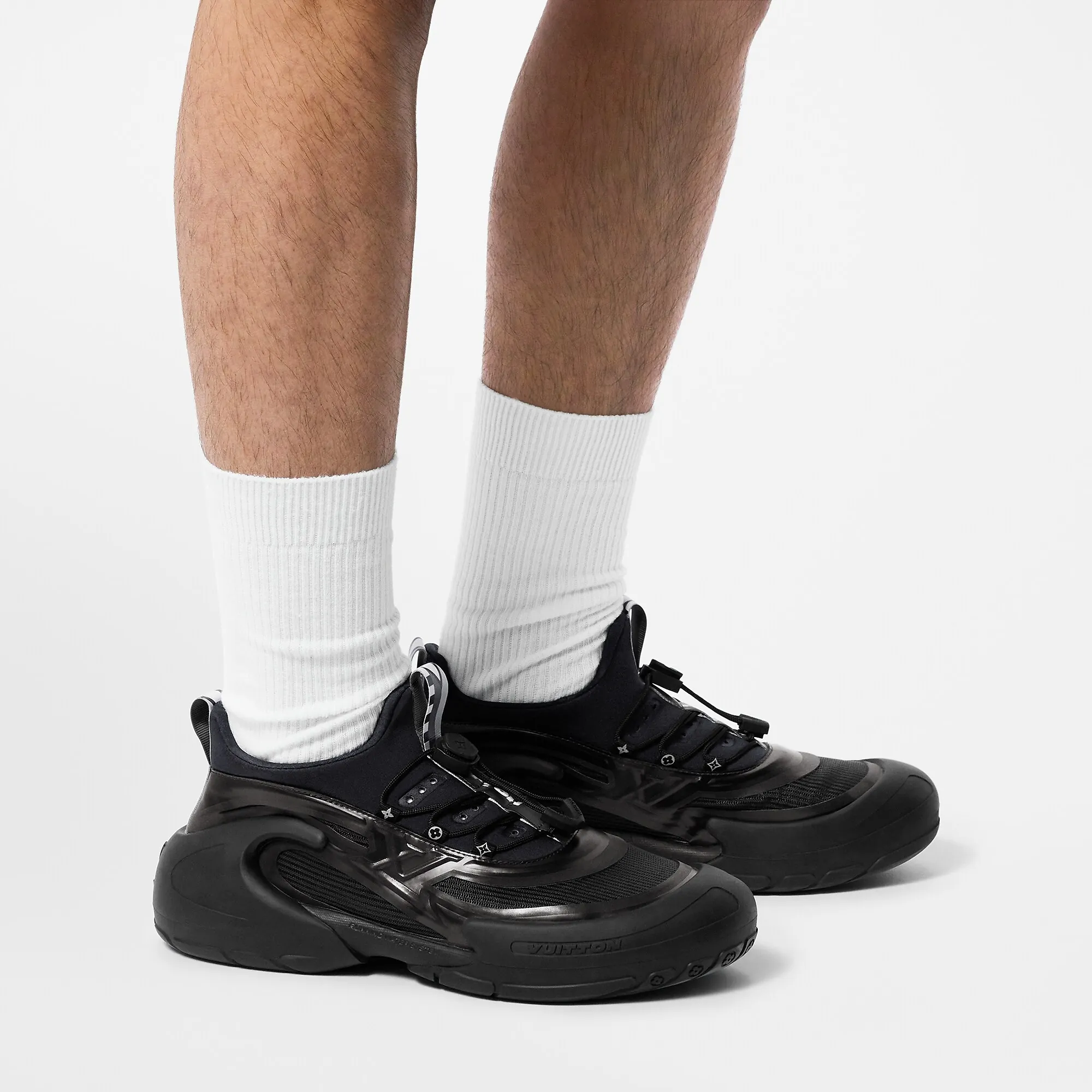 Louis Vuitton LV Barracuda Sneaker - Men - Shoes 1AD6V7 Black