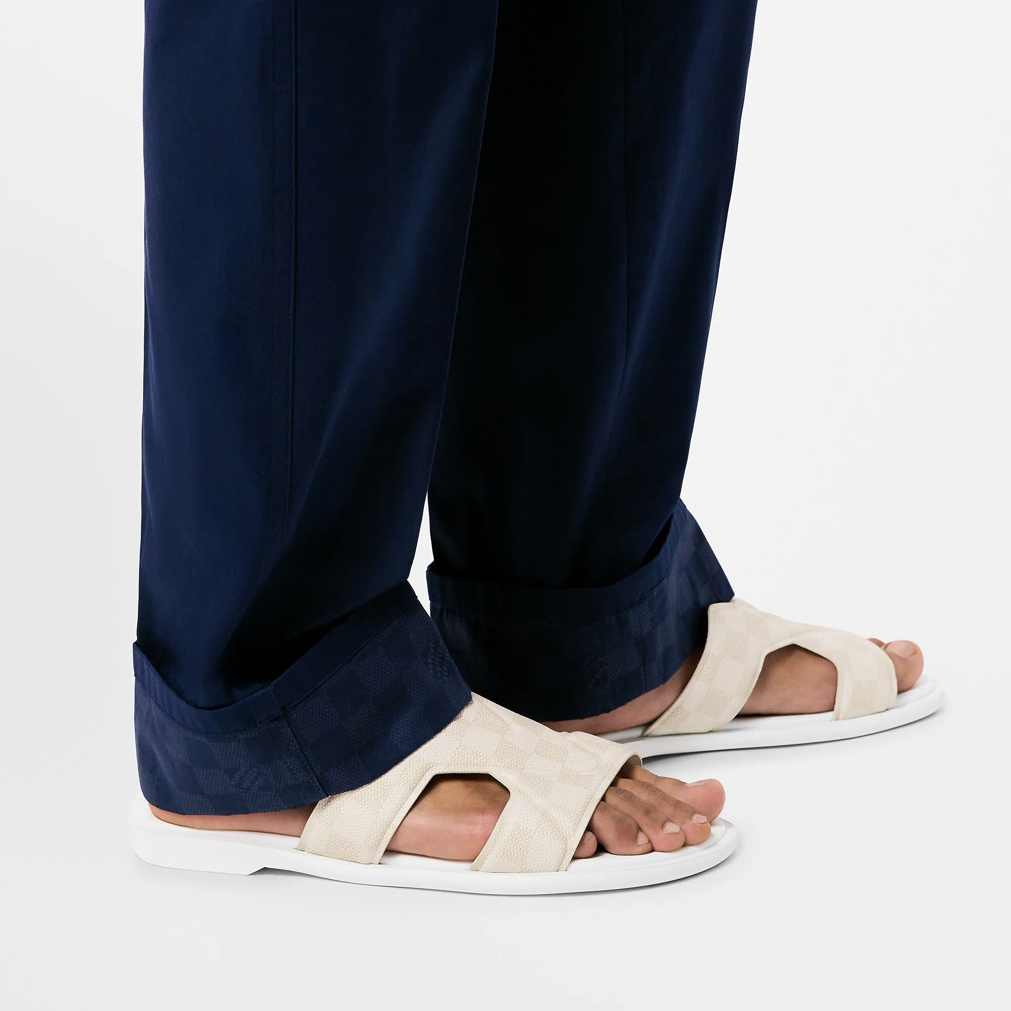 Louis Vuitton LV Oasis Mule - Men - Shoes 1AD6ZS White