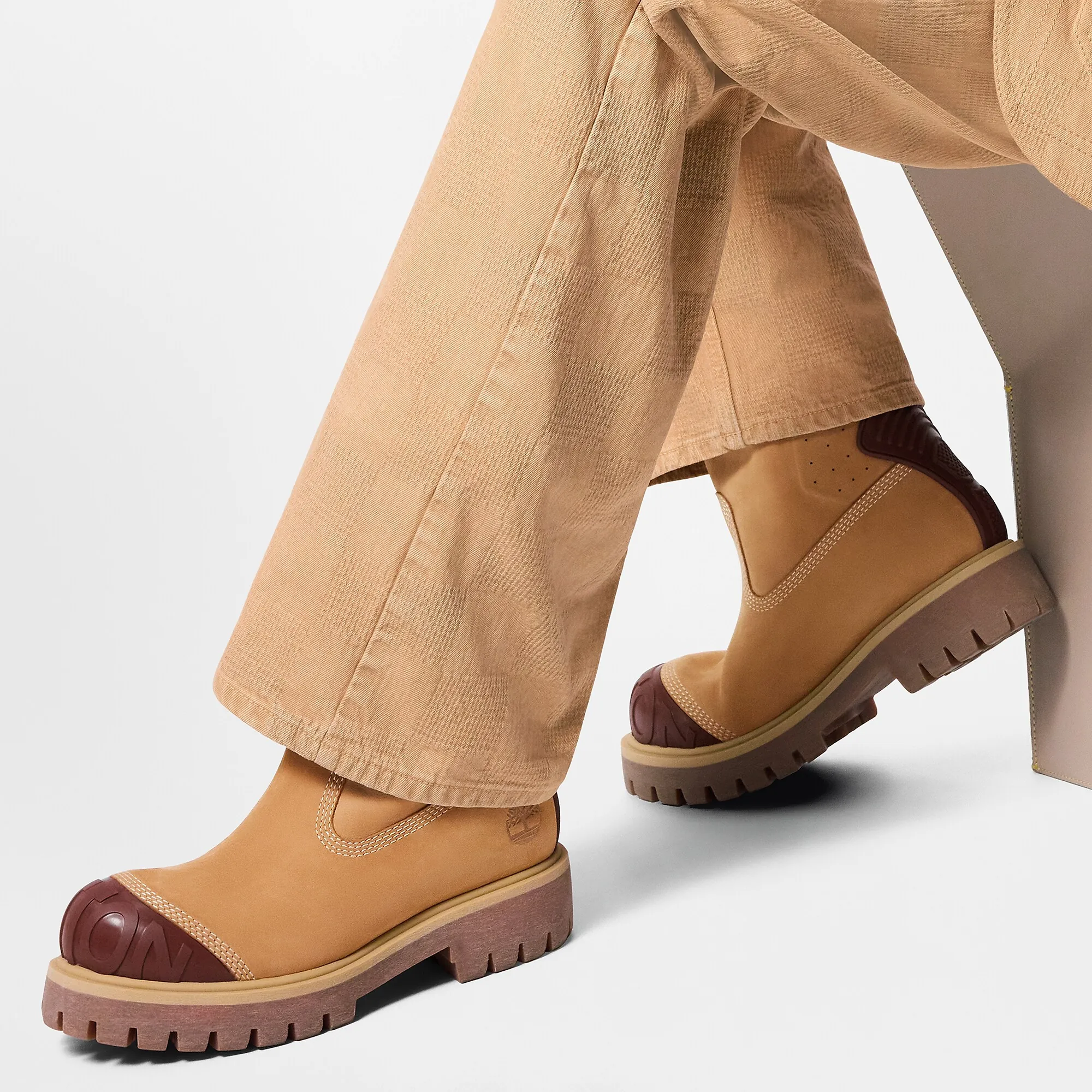 Louis Vuitton LV x Timberland Mid Boot - Men - Shoes 1AD78T Beige