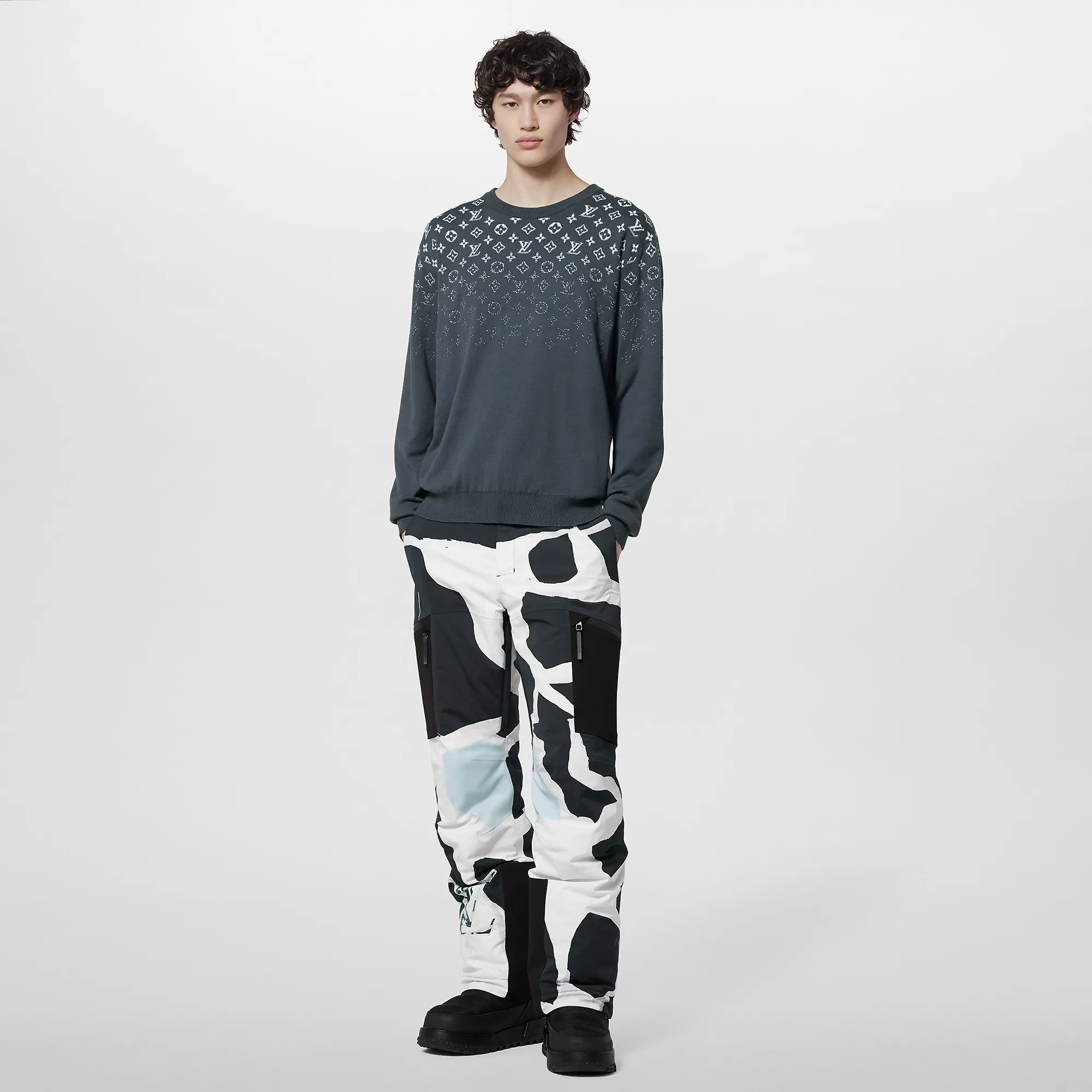 Louis Vuitton Gradient Cotton Crewneck - Men - Ready-to-Wear 1AFAPP