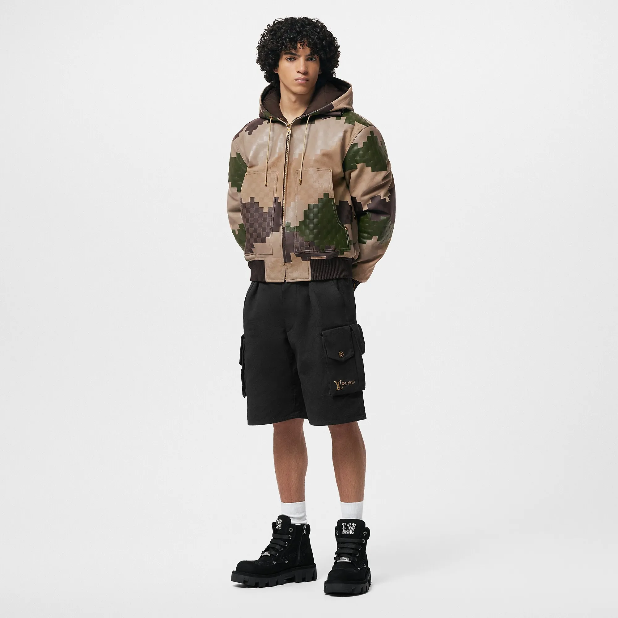 Louis Vuitton Cotton Utility Cargo Shorts - Men - Ready-to-Wear 1AFJ58