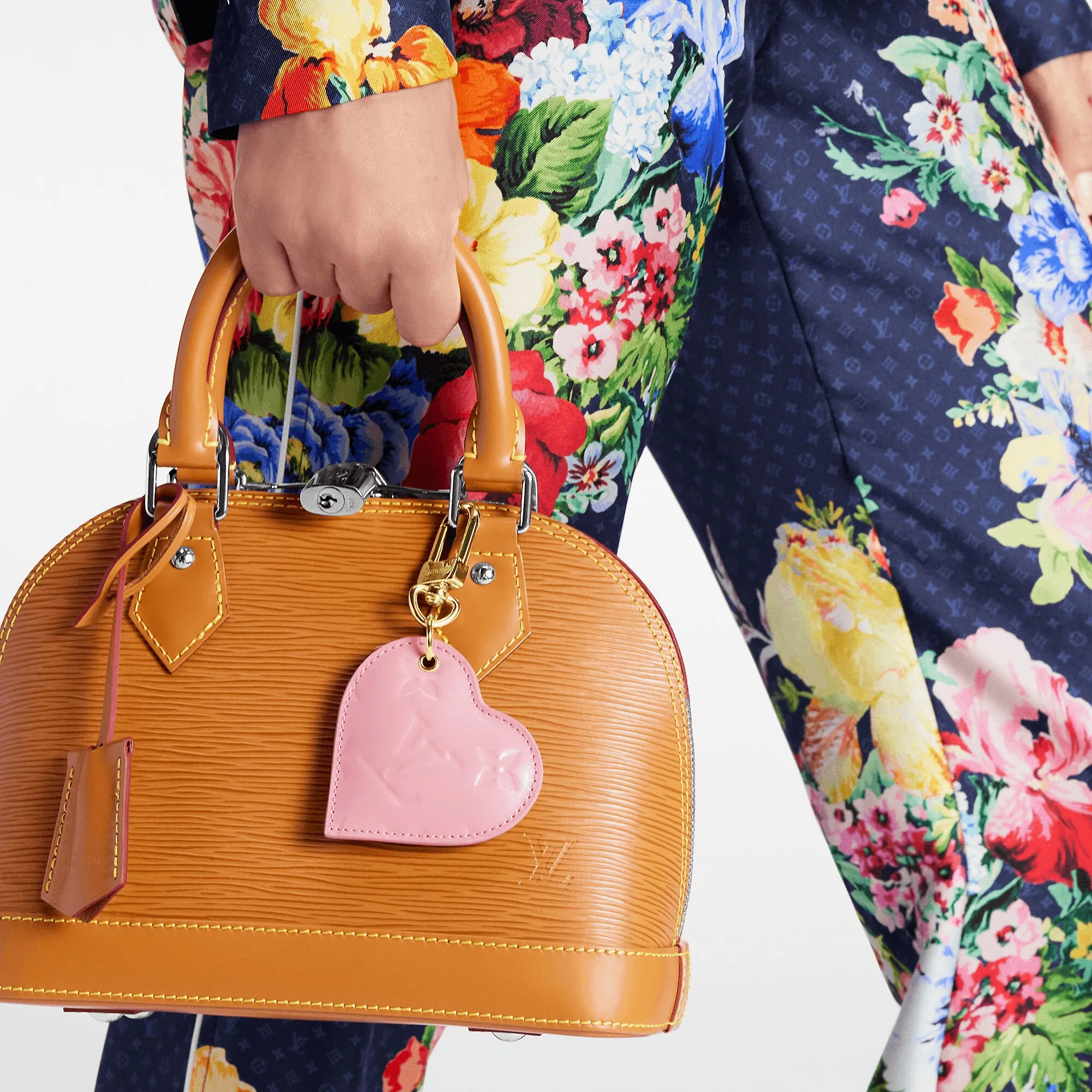 Louis Vuitton Love Lock Heart Key Holder S00 - Women - Accessories M01164