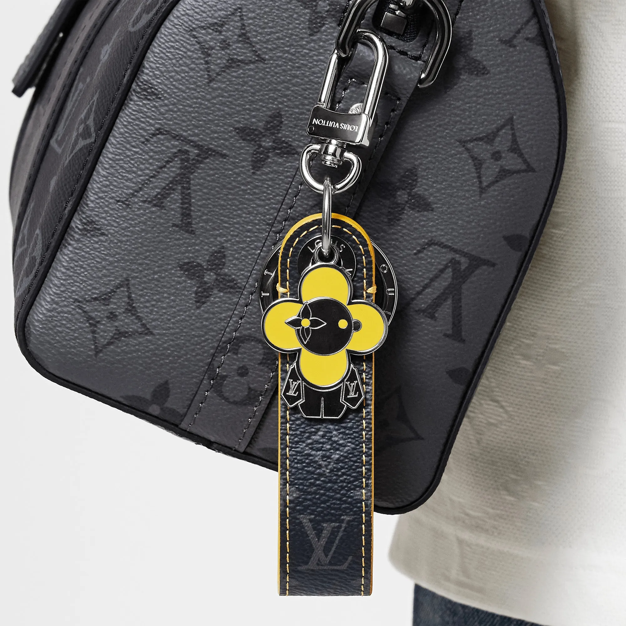 Louis Vuitton Vivienne Dragonne Key Holder And Bag Charm S00 - Men - Accessories M01469