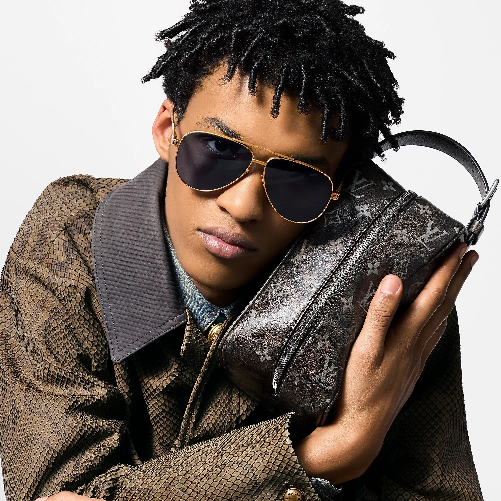 Louis Vuitton Locker Dopp Kit Autres Cuirs Monogram - Men - Travel M11670