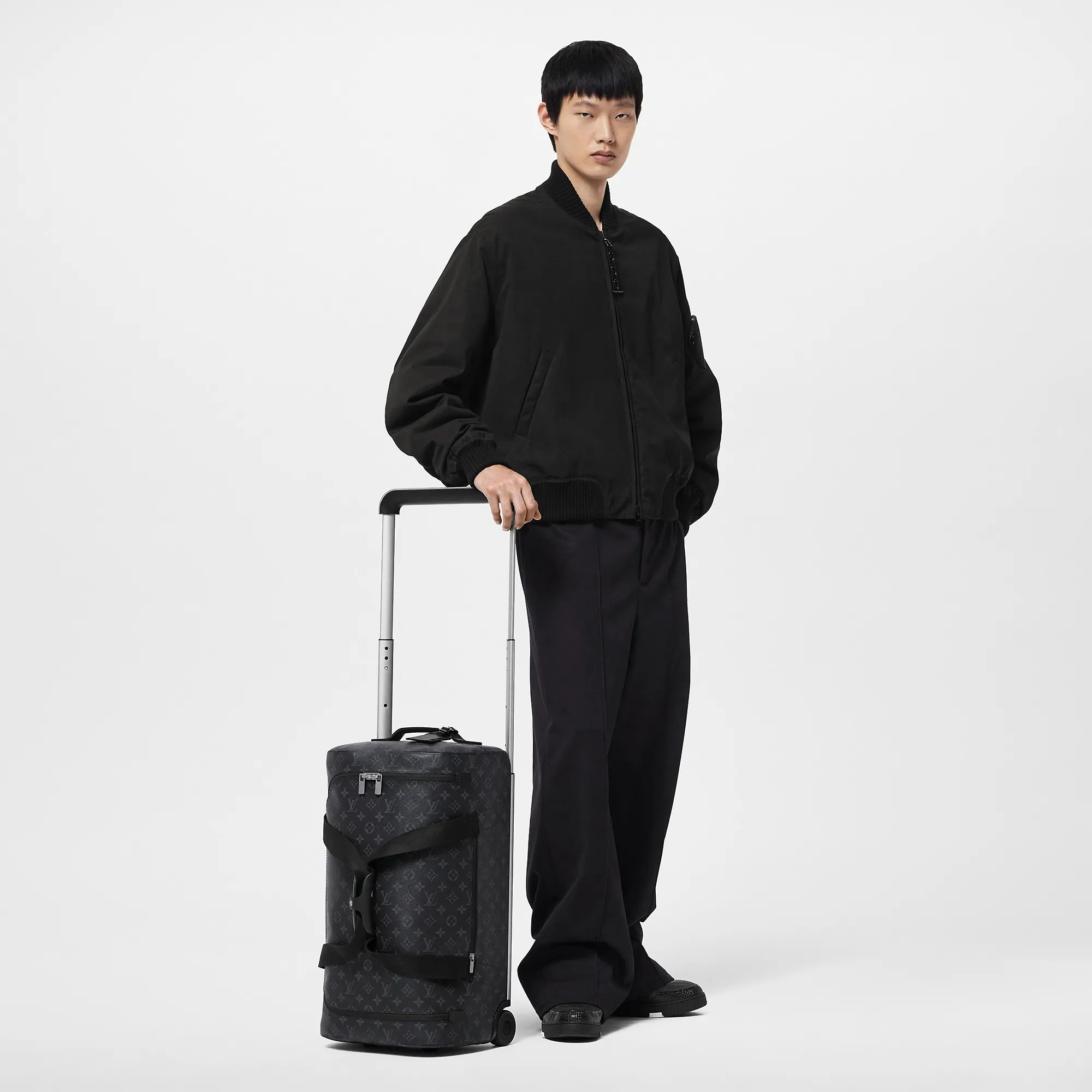 Louis Vuitton Horizon Soft Duffle 65 Monogram Eclipse Canvas - Men - Travel M23159