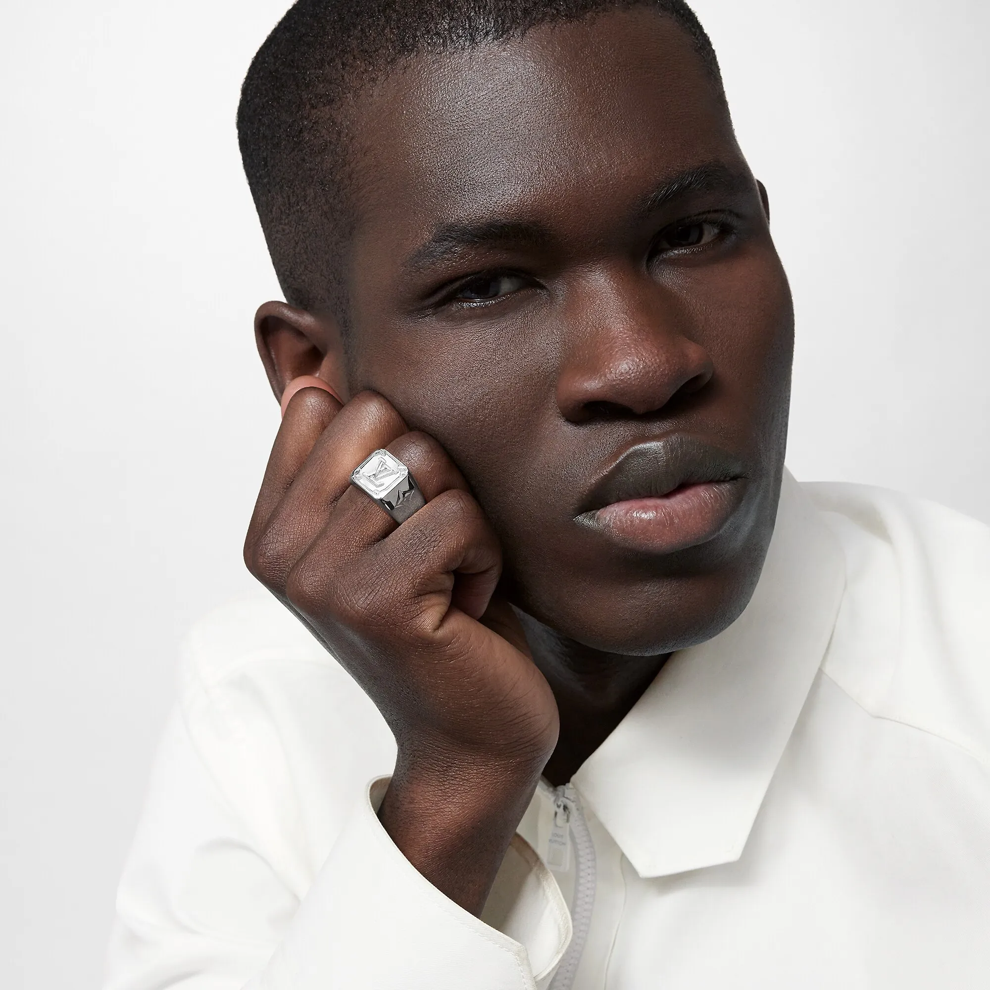 Louis Vuitton Monogram signet ring S00 - Men - Fashion Jewelry M62487