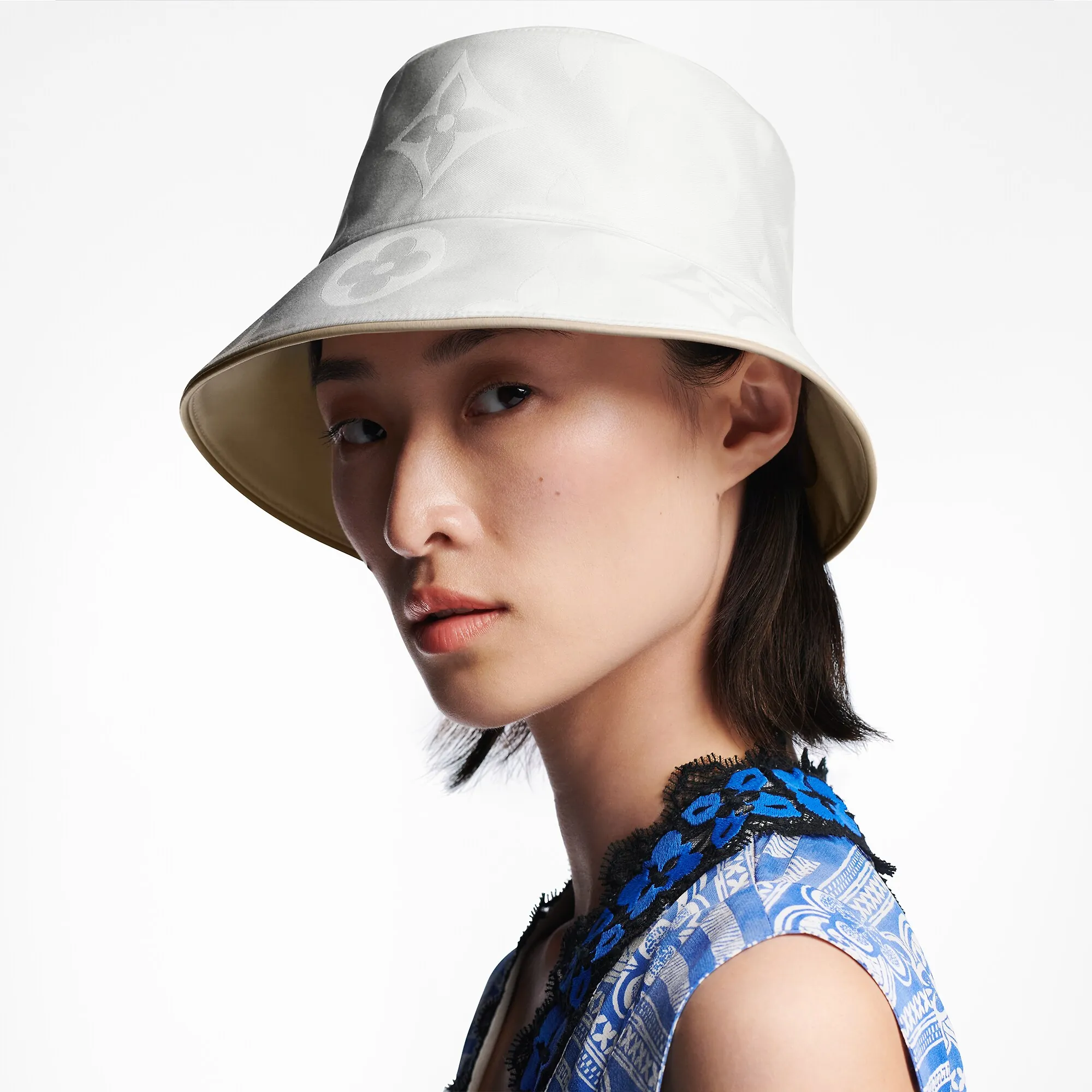 Louis Vuitton Dailygram Bucket Hat S00 - Women - Accessories M7163M White