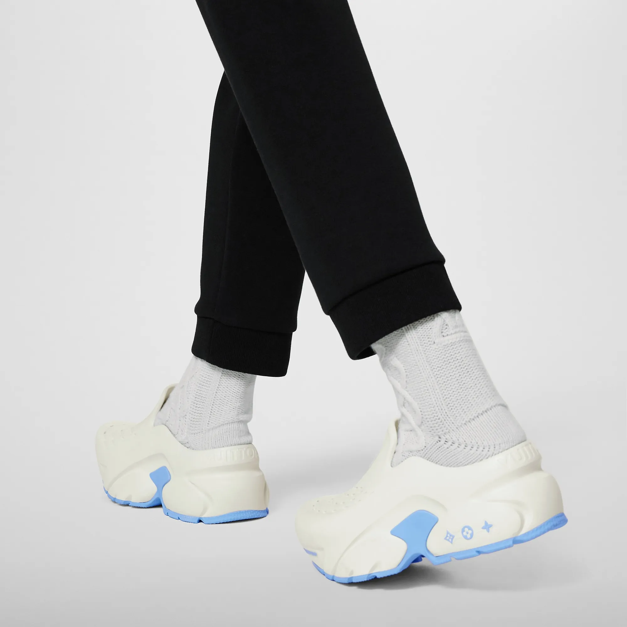 Louis Vuitton LV Cable Socks S00 - Men - Accessories M7261M Cream Louis Vuitton LV Cable Socks S00 - Men - Accessories M7261M Cream