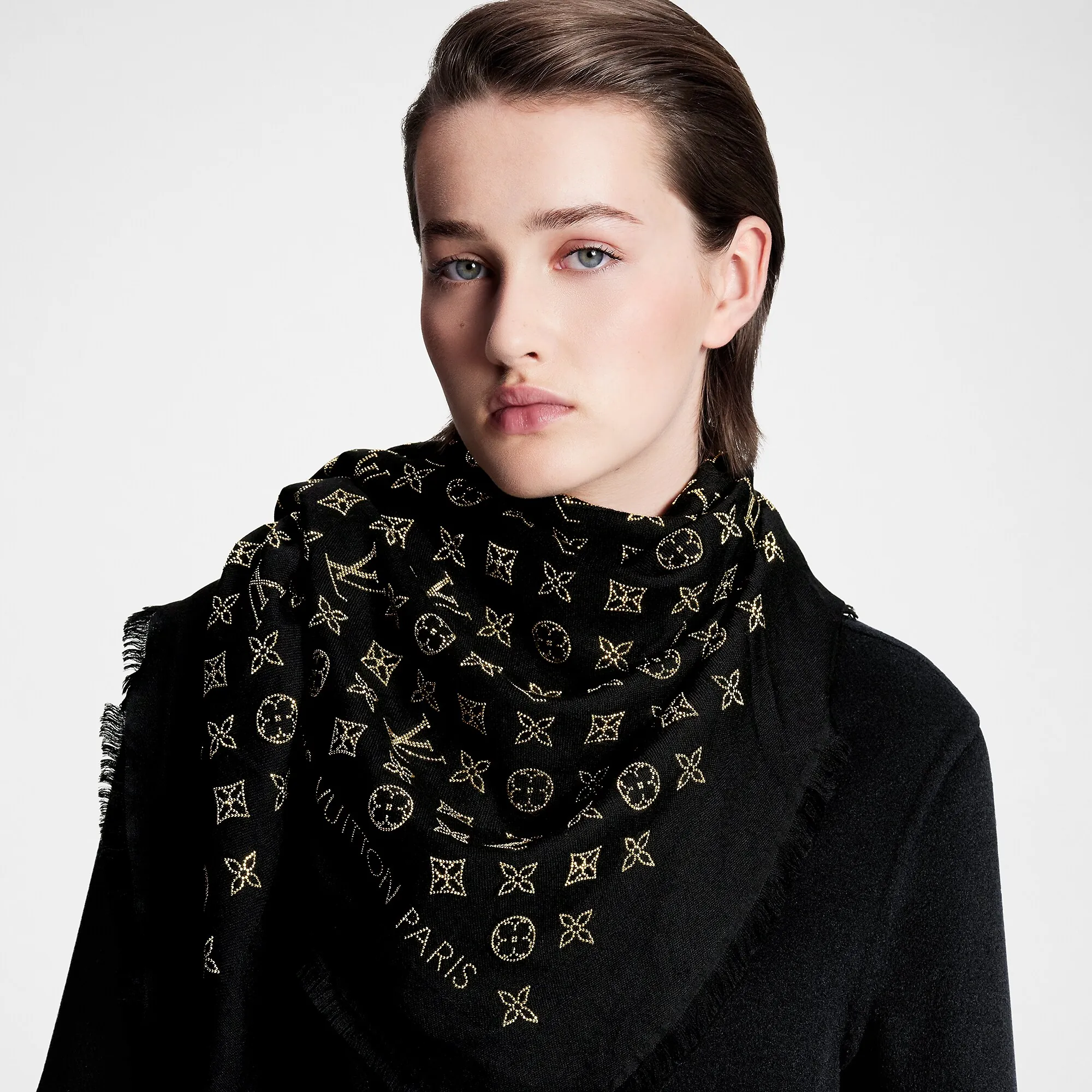 Louis Vuitton More Monogram Shawl S00 - Women - Accessories M76738