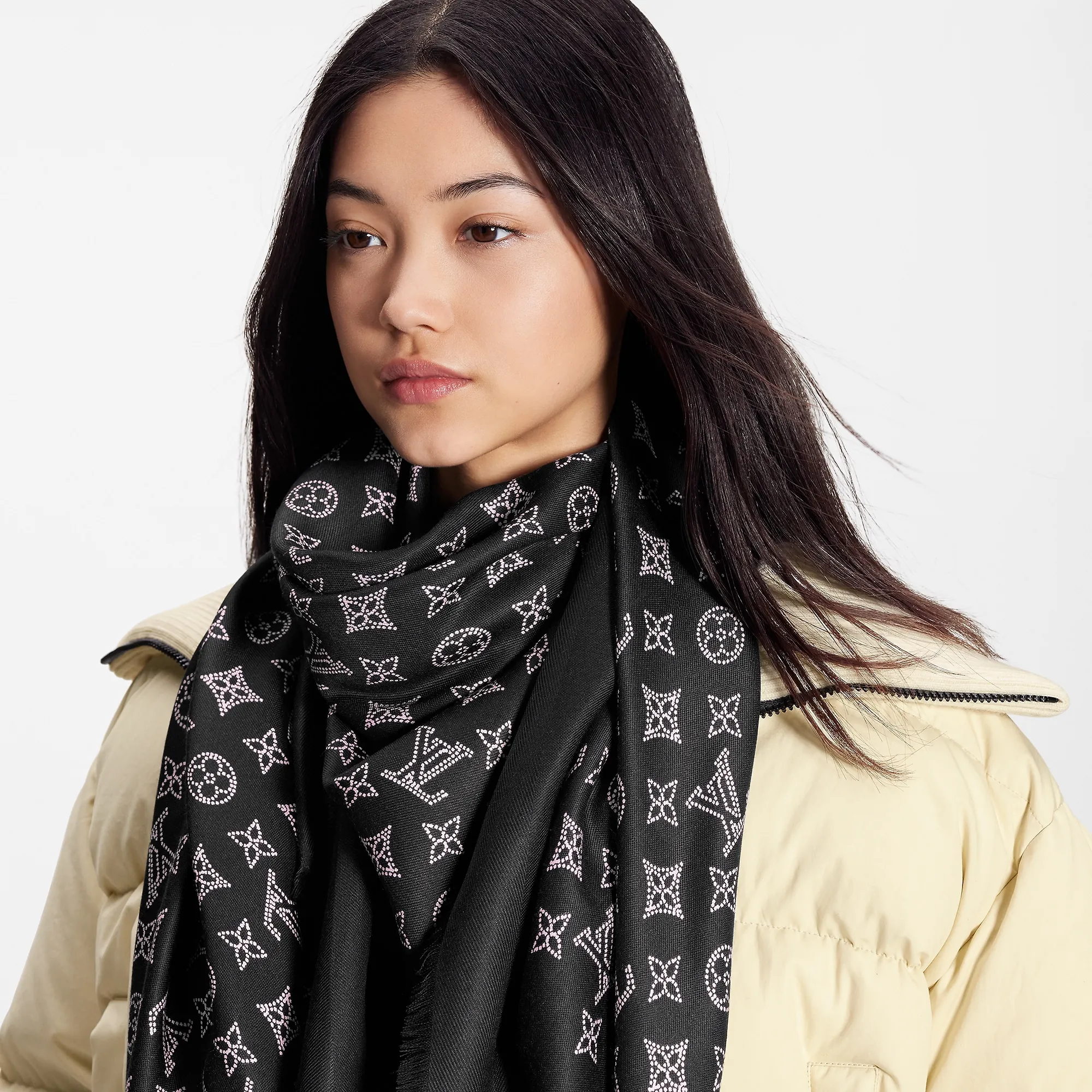 Louis Vuitton Mahina Flight Mode Printed Shawl S00 - Women - Accessories M77896