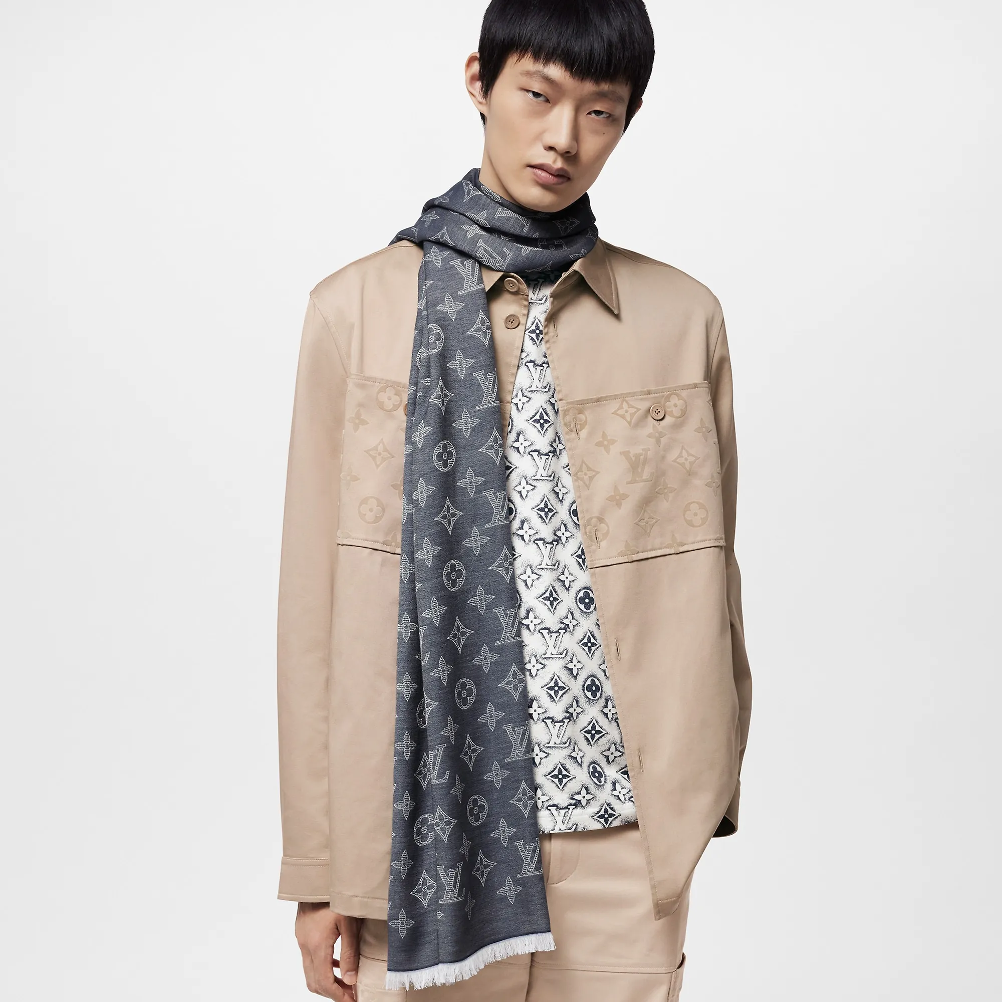 Louis Vuitton Monogram Shadow Stole S00 - Men - Accessories M78474 Blue