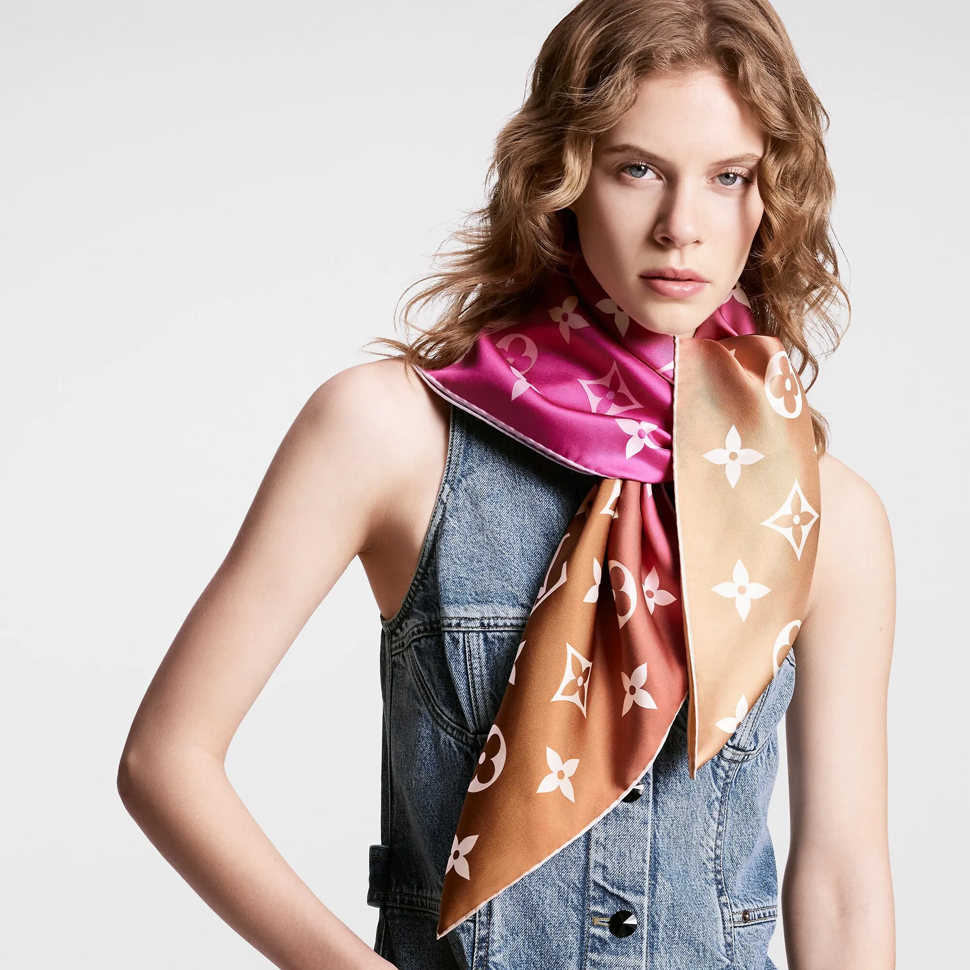 Louis Vuitton LV Aurora Square 90 S00 - Women - Accessories M79571 Fuchsia