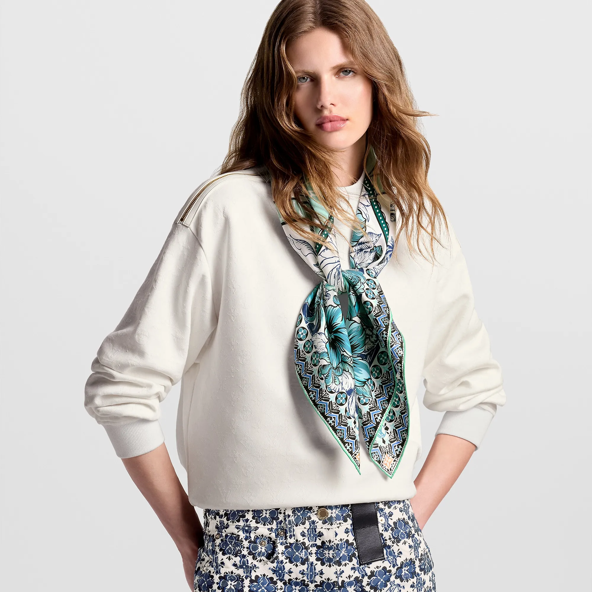 Louis Vuitton LV Island Square 90 S00 - Women - Accessories M79984 Blue