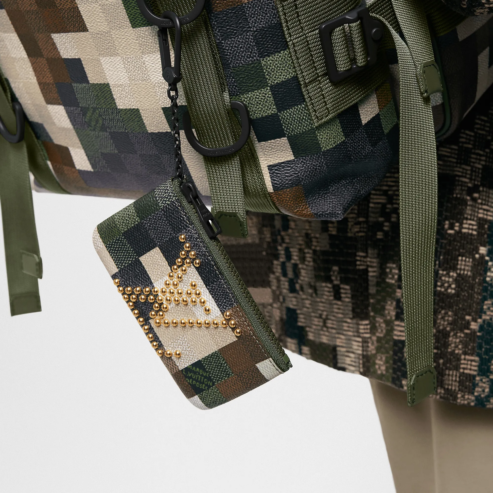 Louis Vuitton Pochette Clés D16 - New - For Men M83175 Louis Vuitton Pochette Clés D16 - New - For Men M83175