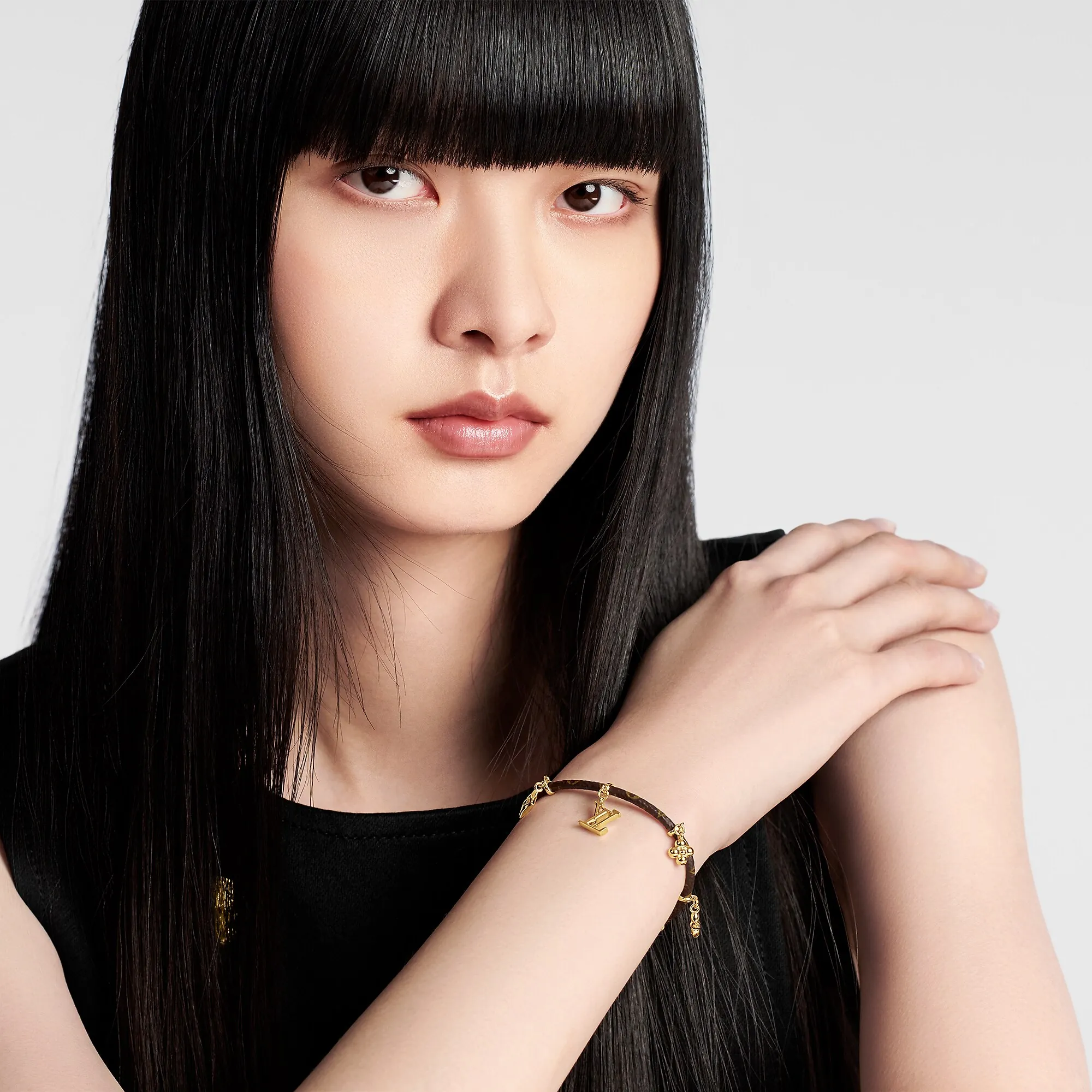 Louis Vuitton LV Blooming Bracelet Monogram - Women - Fashion Jewelry M8433Z