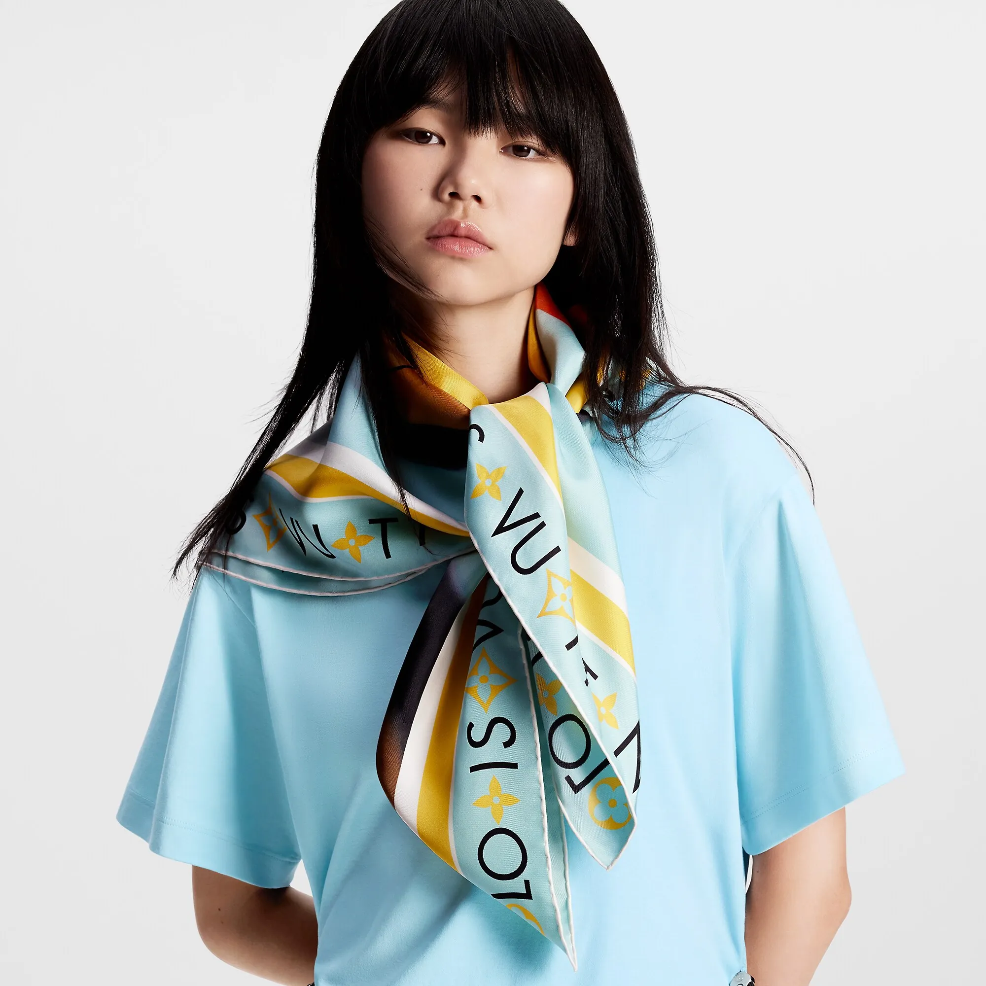 Louis Vuitton Animogram Duck Square 90 S00 - Women - Accessories M90626