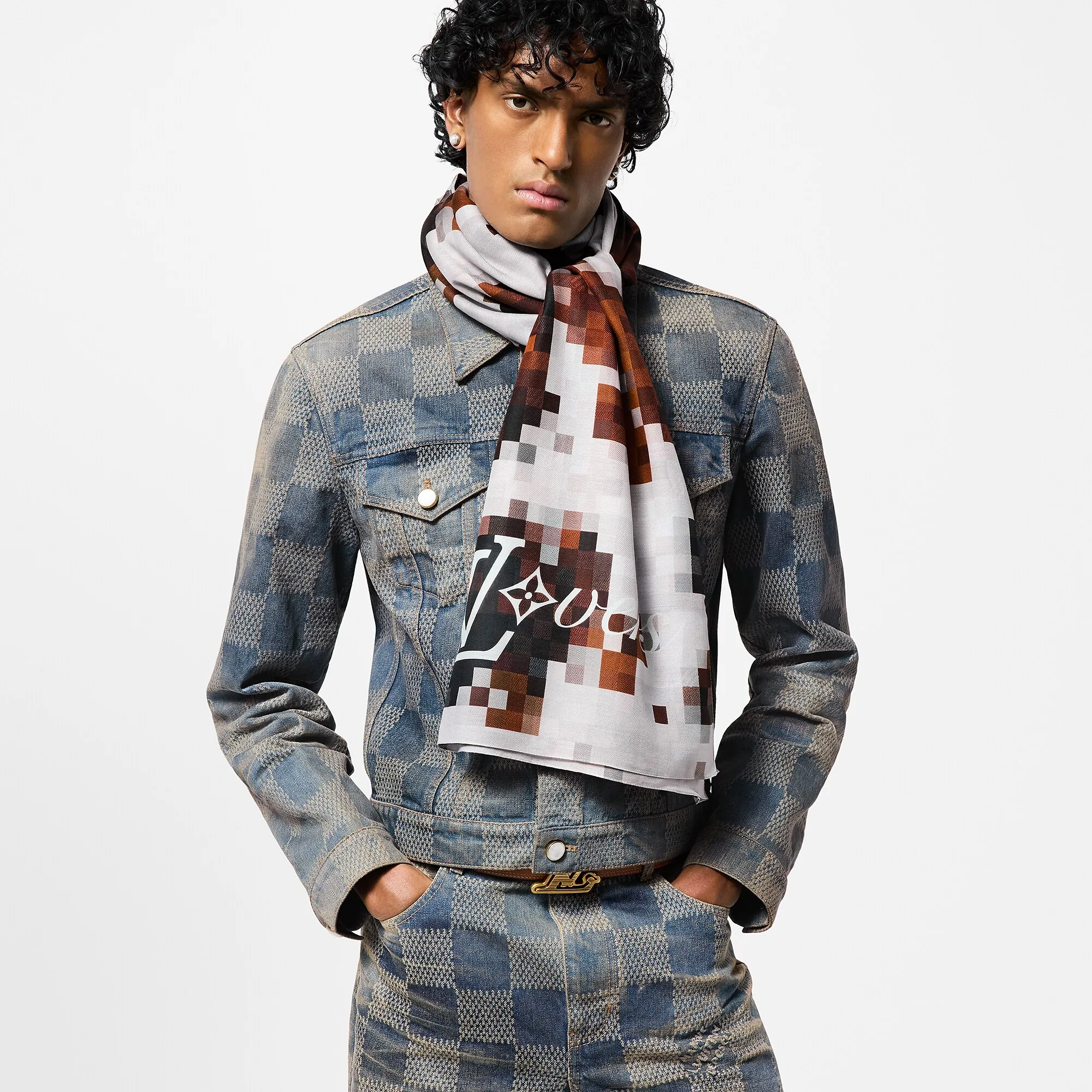 Louis Vuitton Cowmooflage Stole S00 - Men - Accessories M90705