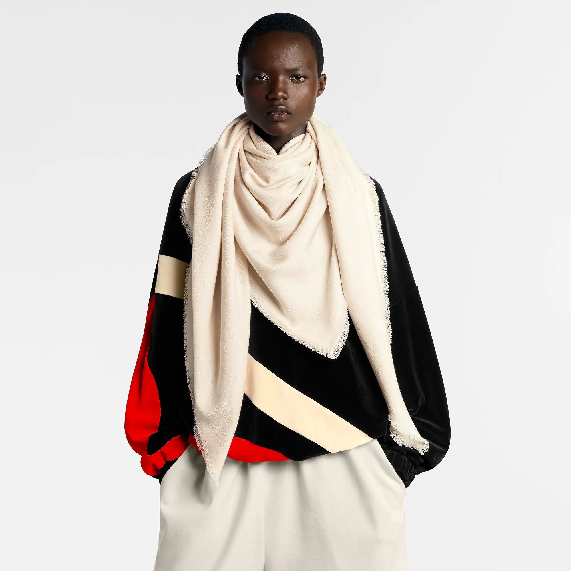 Louis Vuitton Flower And Straps Shawl S00 - Women - Accessories M92799 Beige