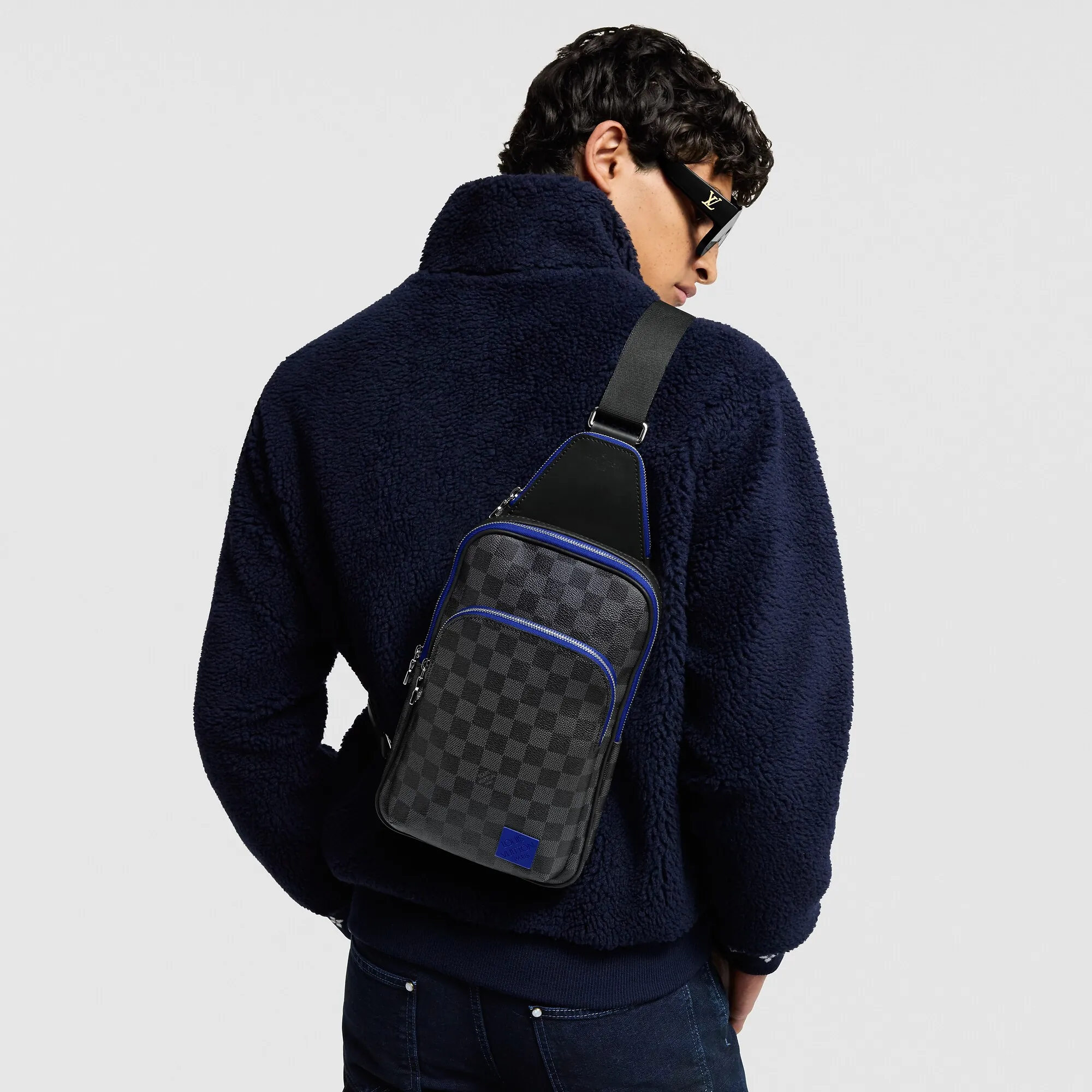 Louis Vuitton Avenue Slingbag Damier Graphite Canvas - Men - Bags N00086