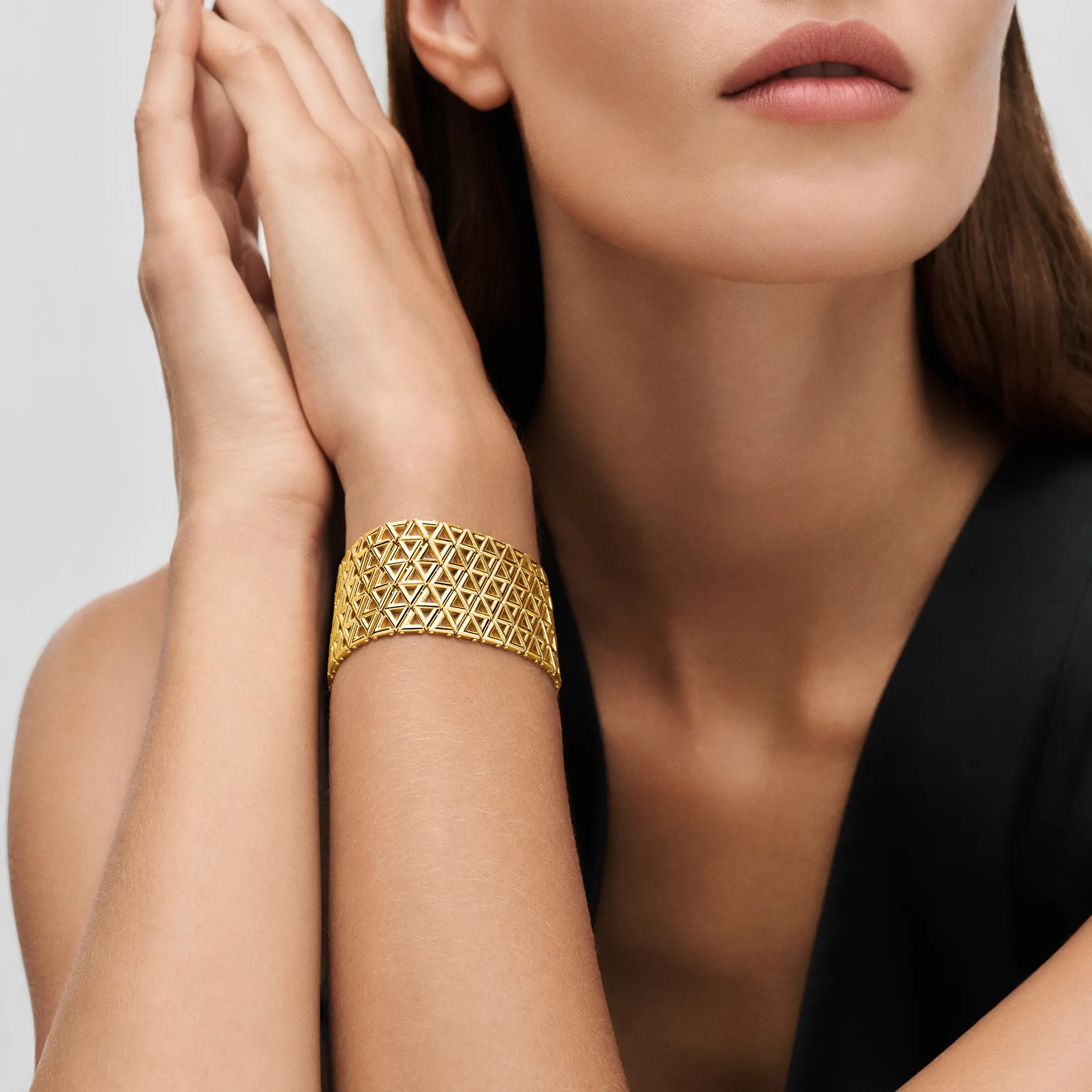 Louis Vuitton LV Volt Mesh Bracelet, Yellow Gold - Jewelry - Categories Q05009