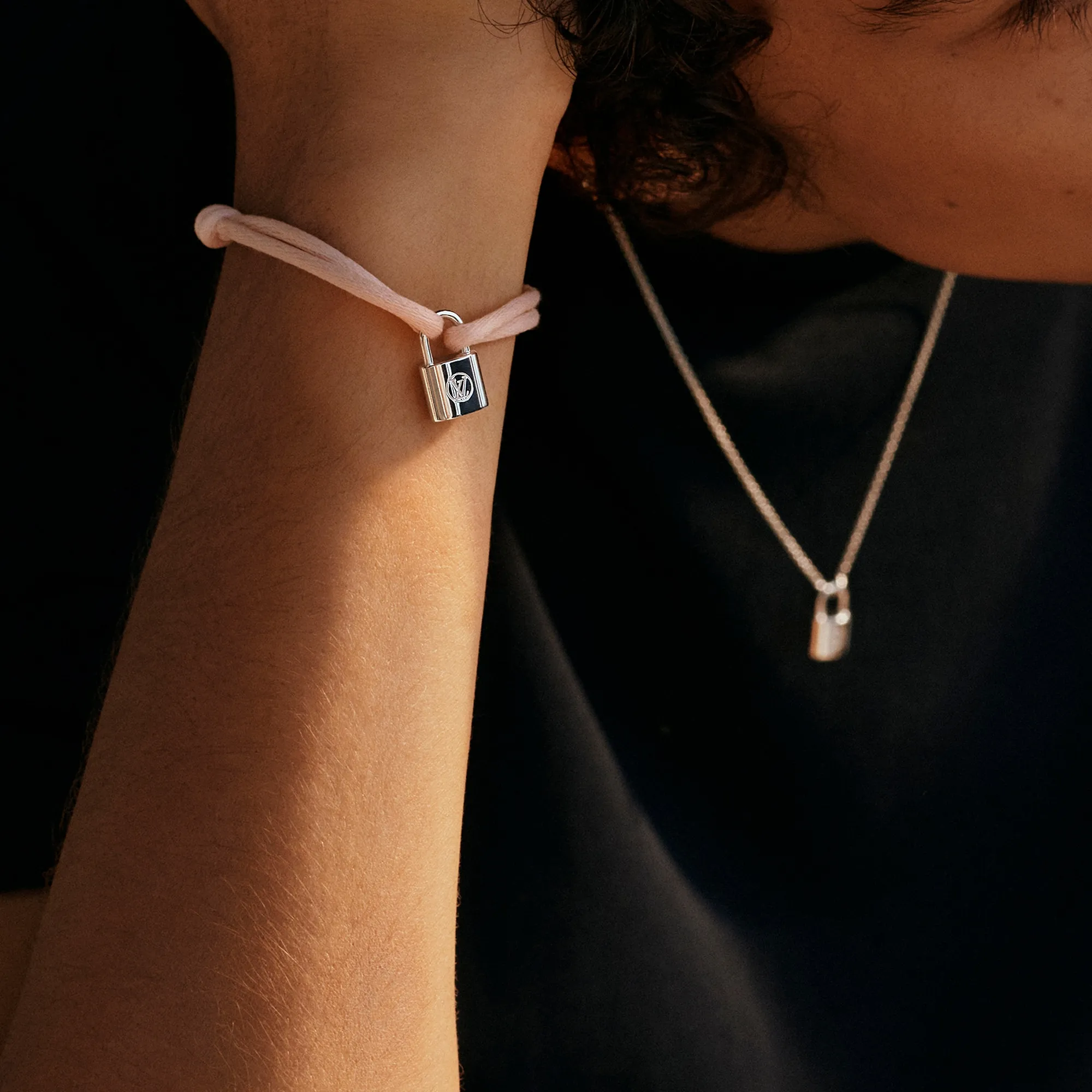Louis Vuitton Silver Lockit X Doudou Louis Bracelet, Recycled SiLVer And Organic Cotton Cord - Jewelry - Categories Q05172 Pink