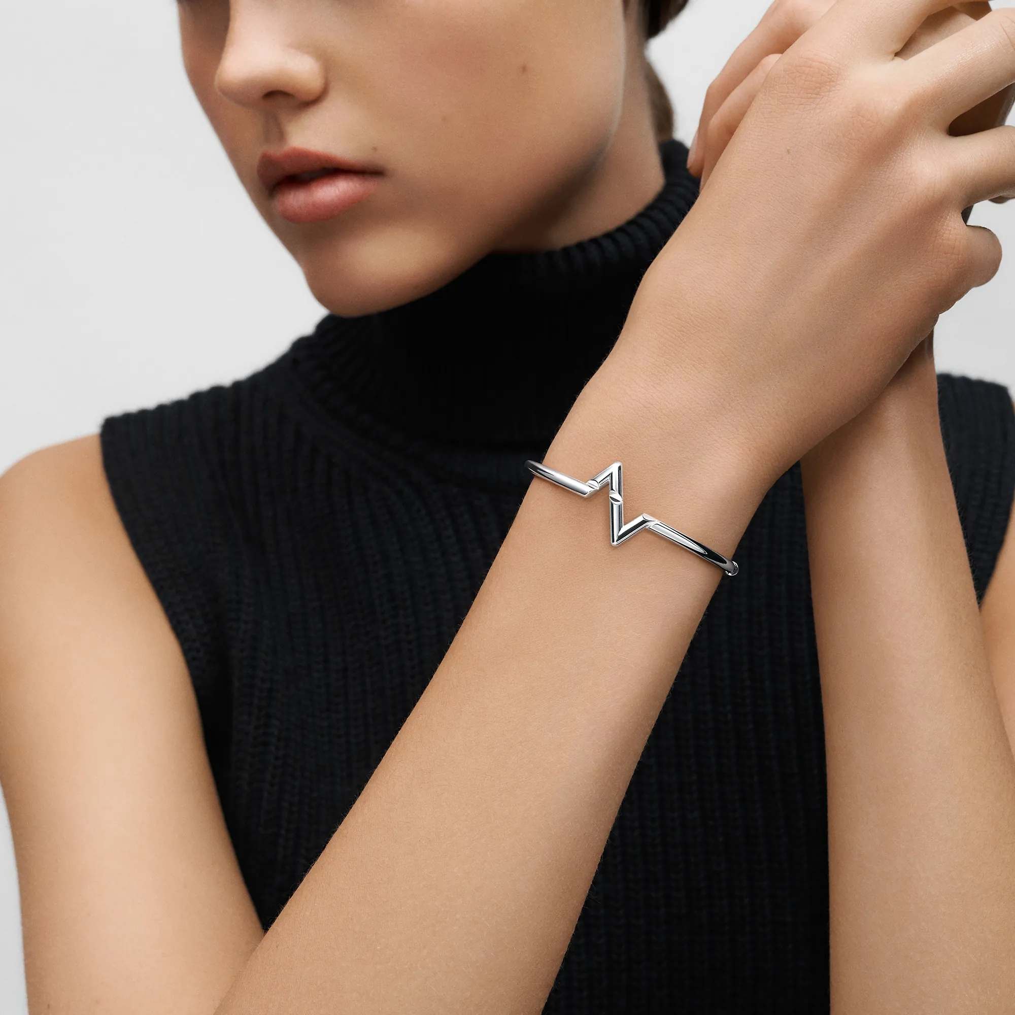 Louis Vuitton LV Volt Upside Down Bracelet, White Gold - Jewelry - Categories Q05250